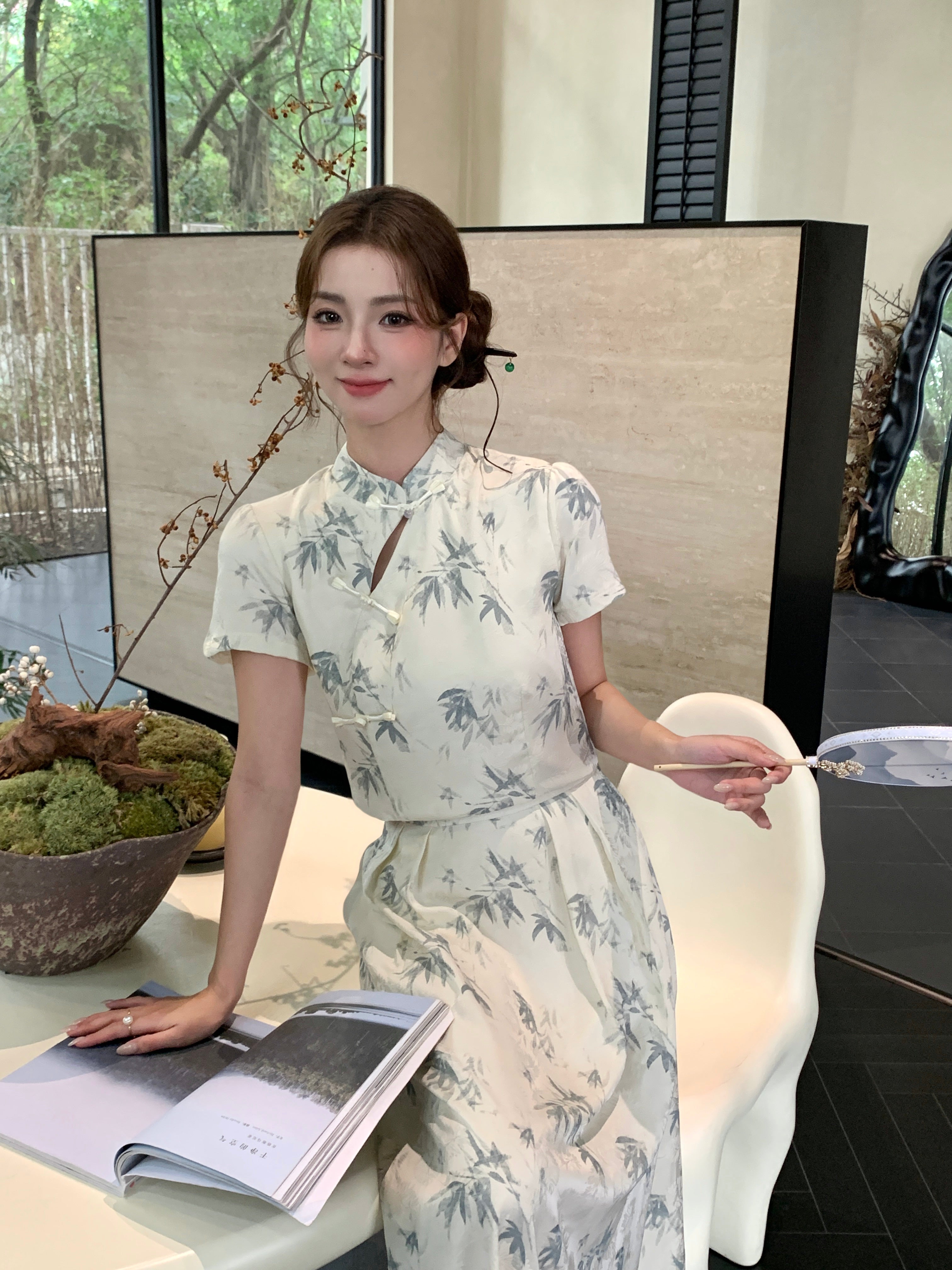 Qiu Hua Top