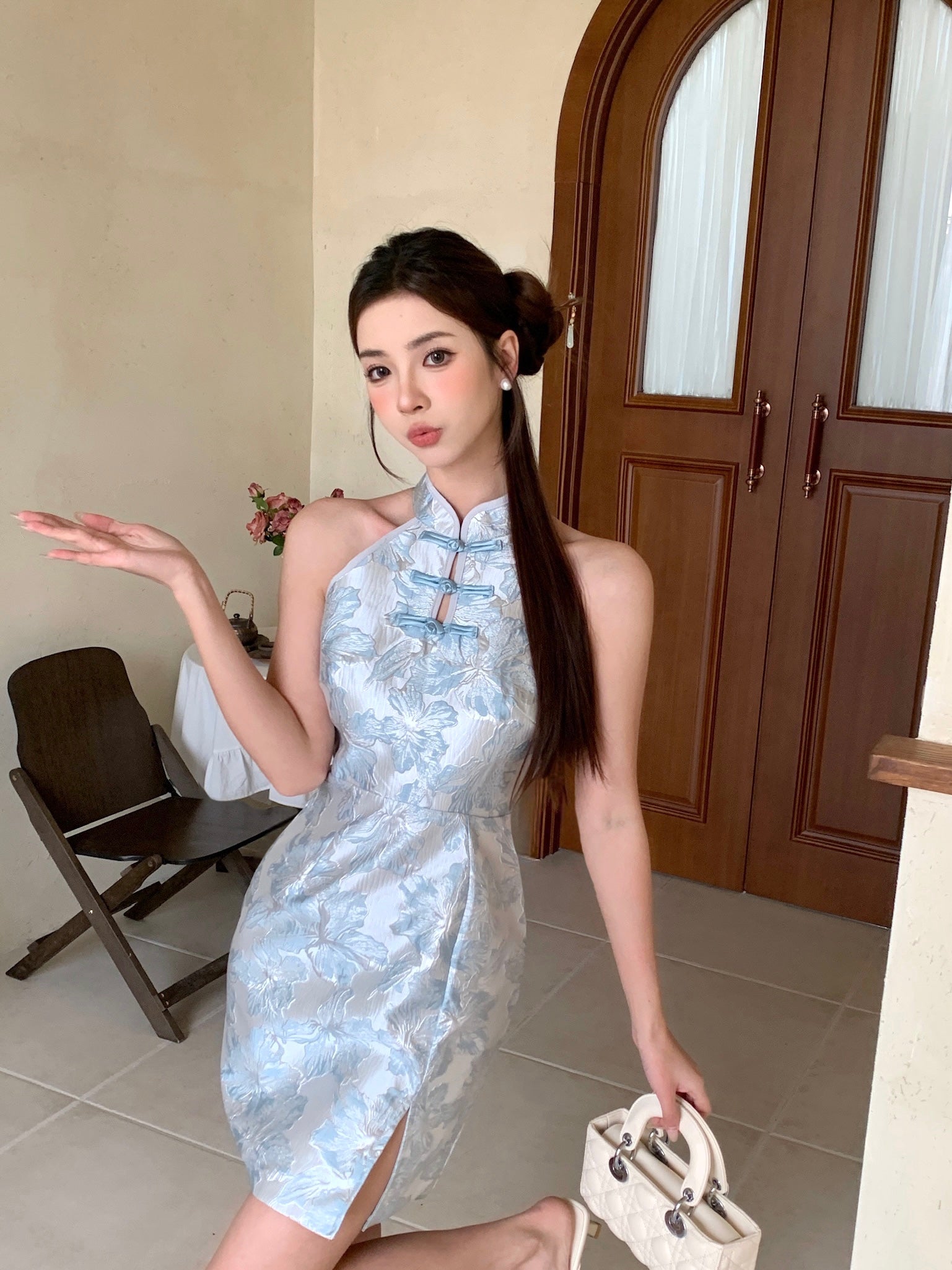 Dou Kou Cheongsam Dress