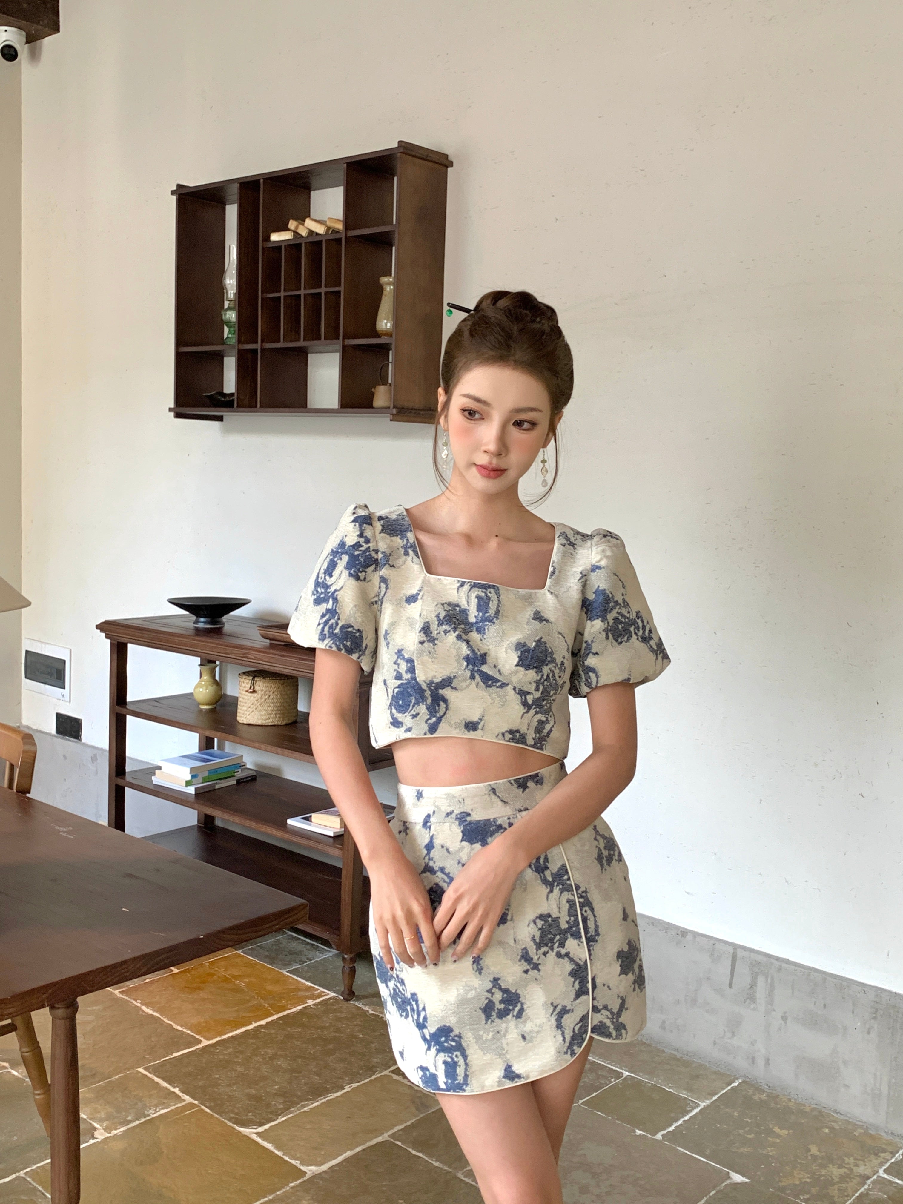 Xiao Hu Top