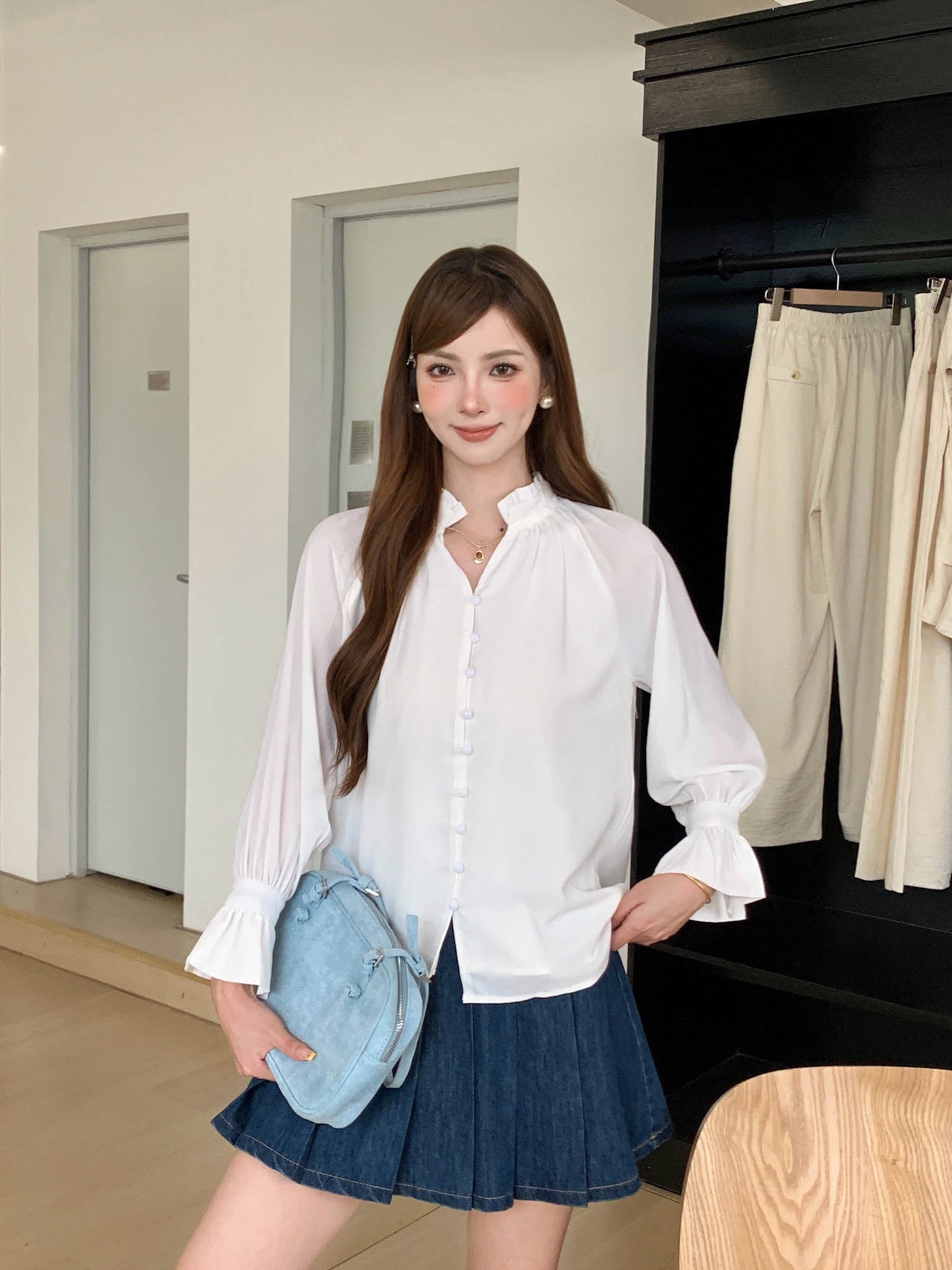 Amy Blouse (Defect)