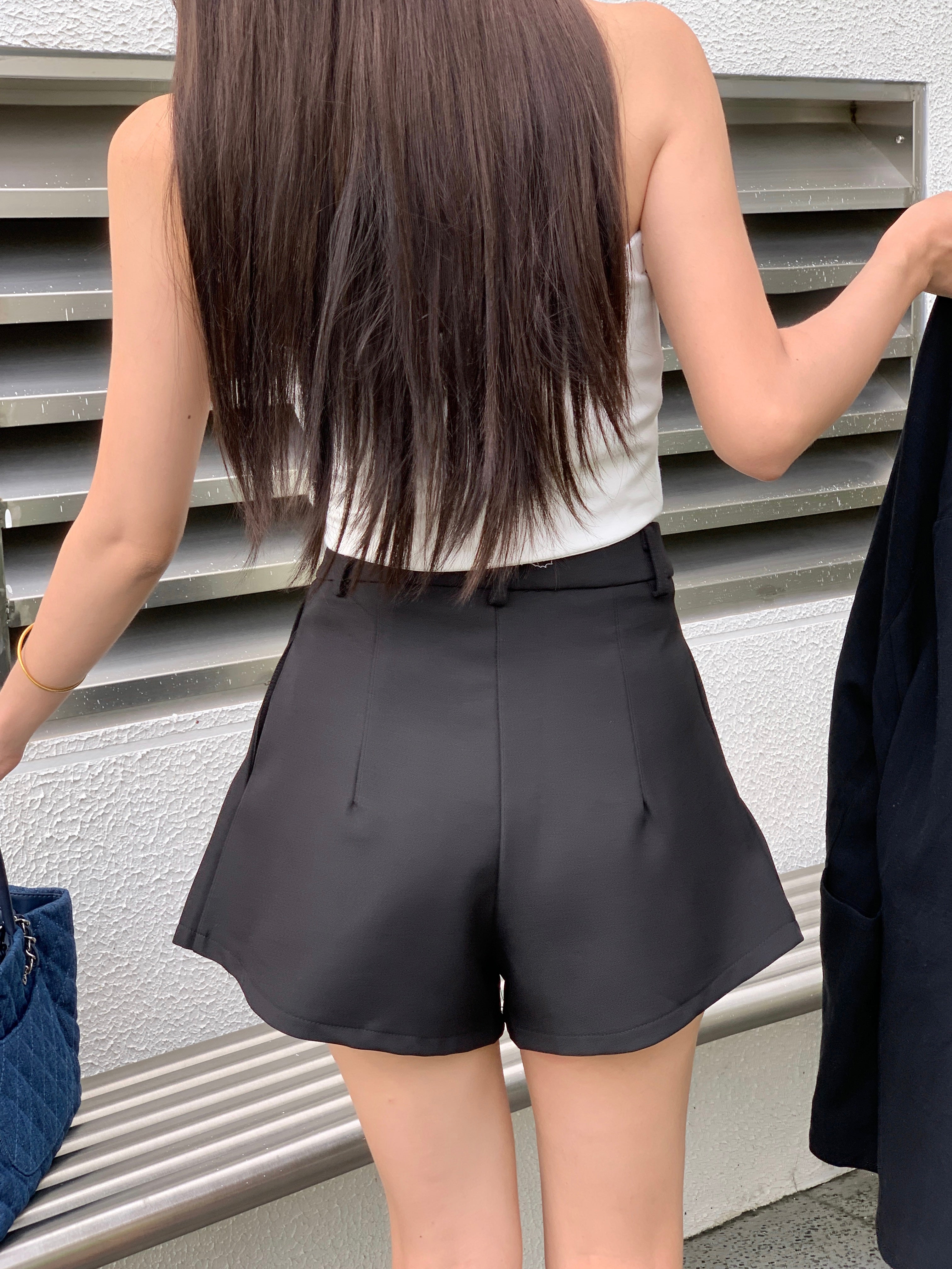 Leesol Shorts