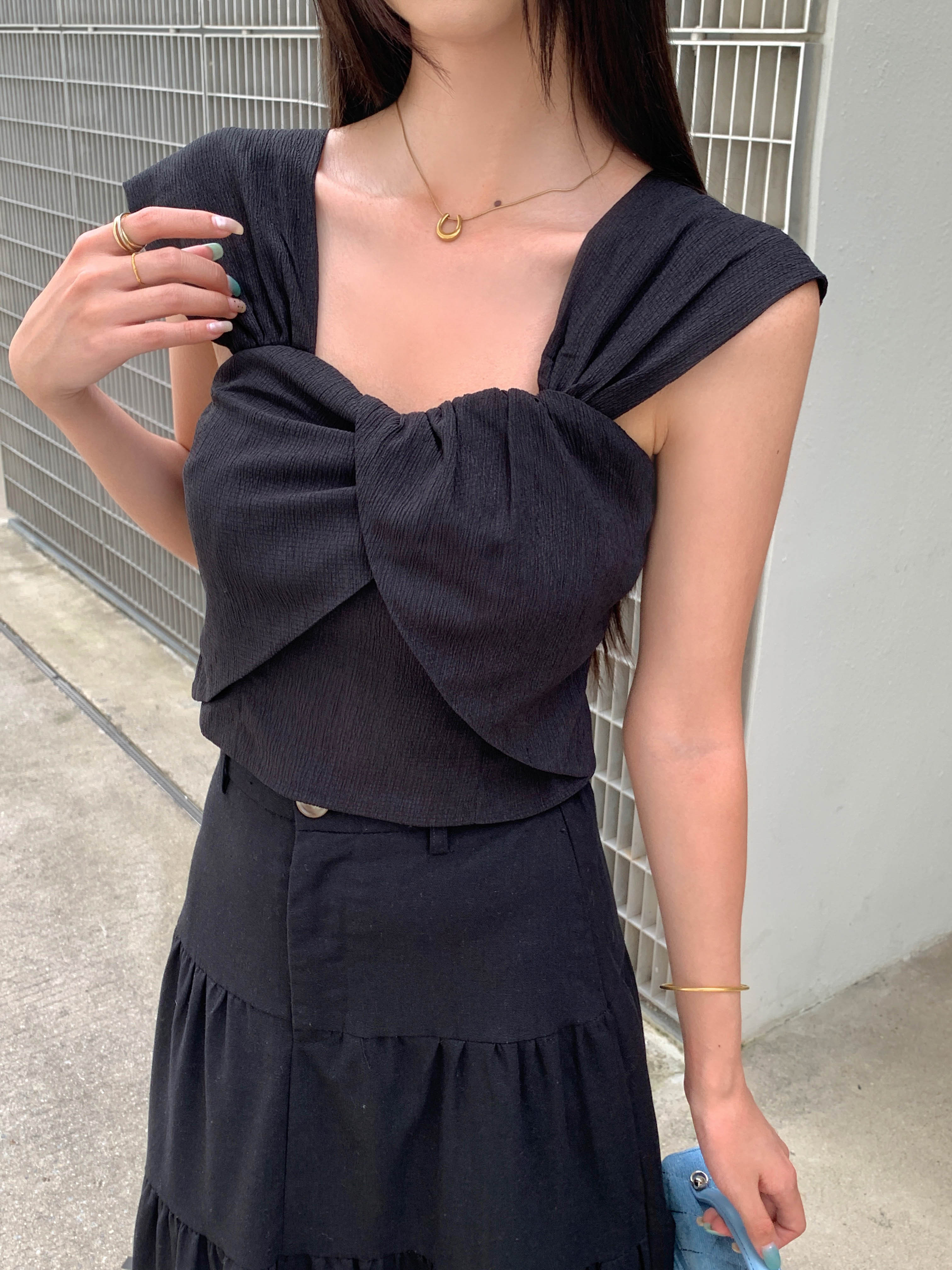 Elira Top