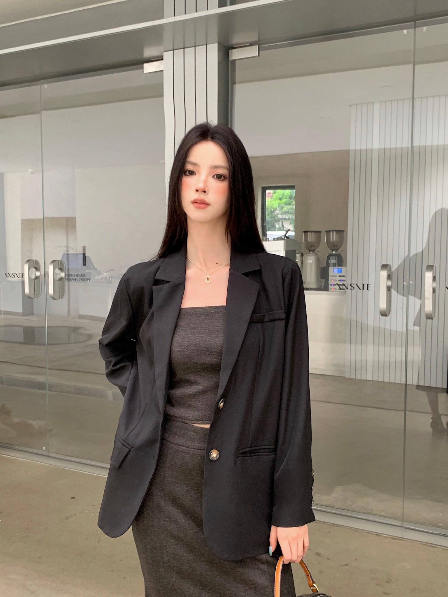 Anora Blazer
