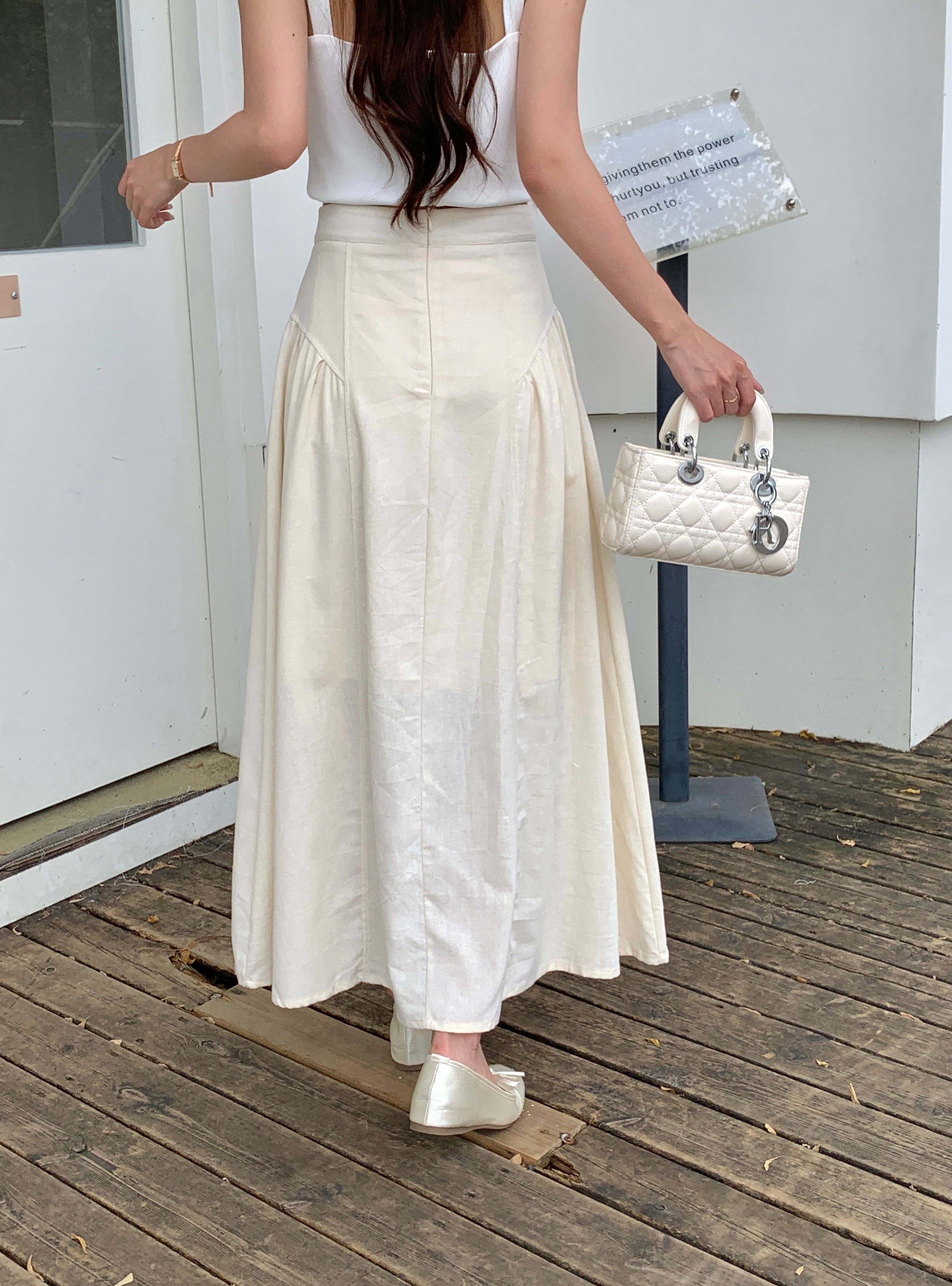 Ineffa Skirt