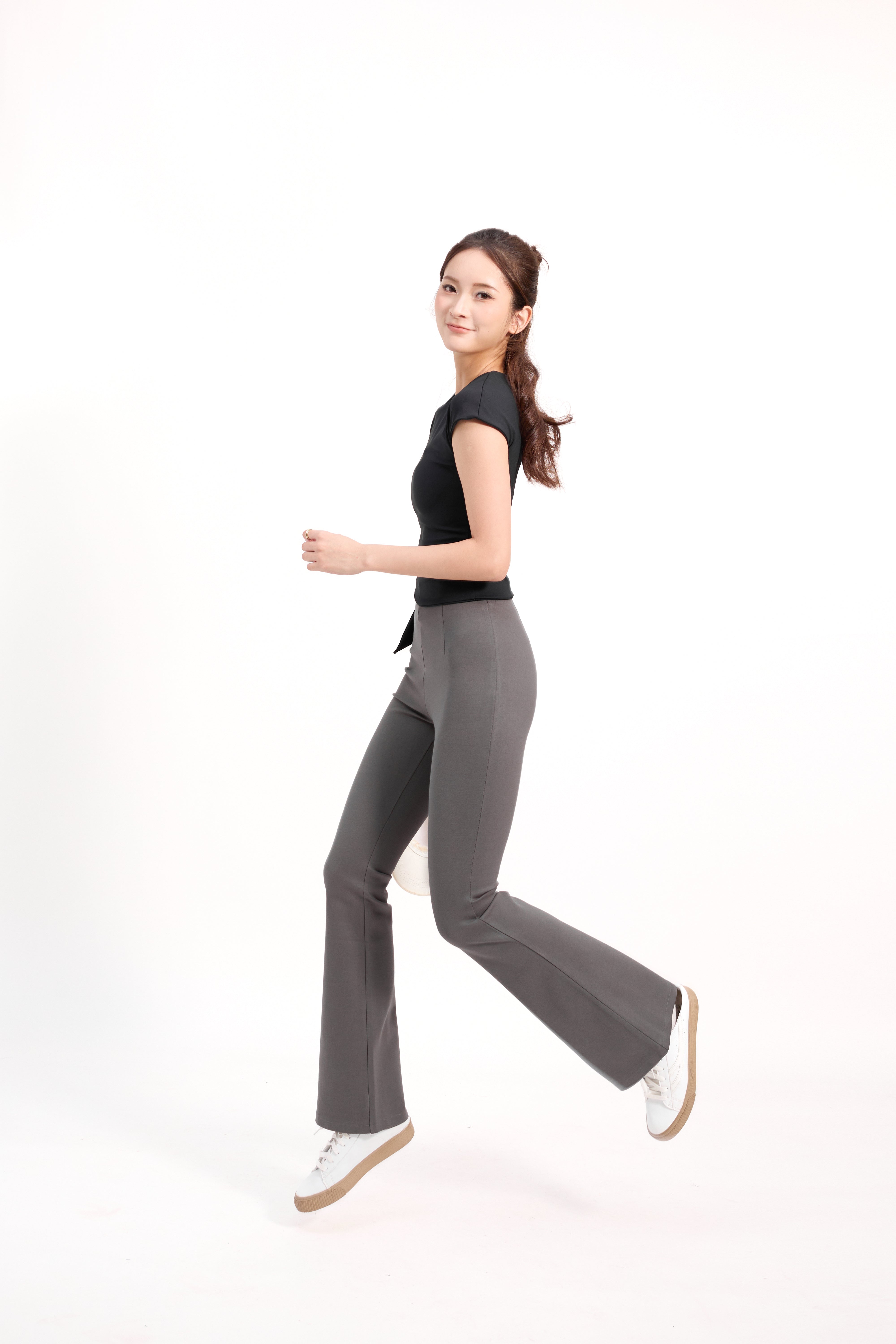 Cyra Top