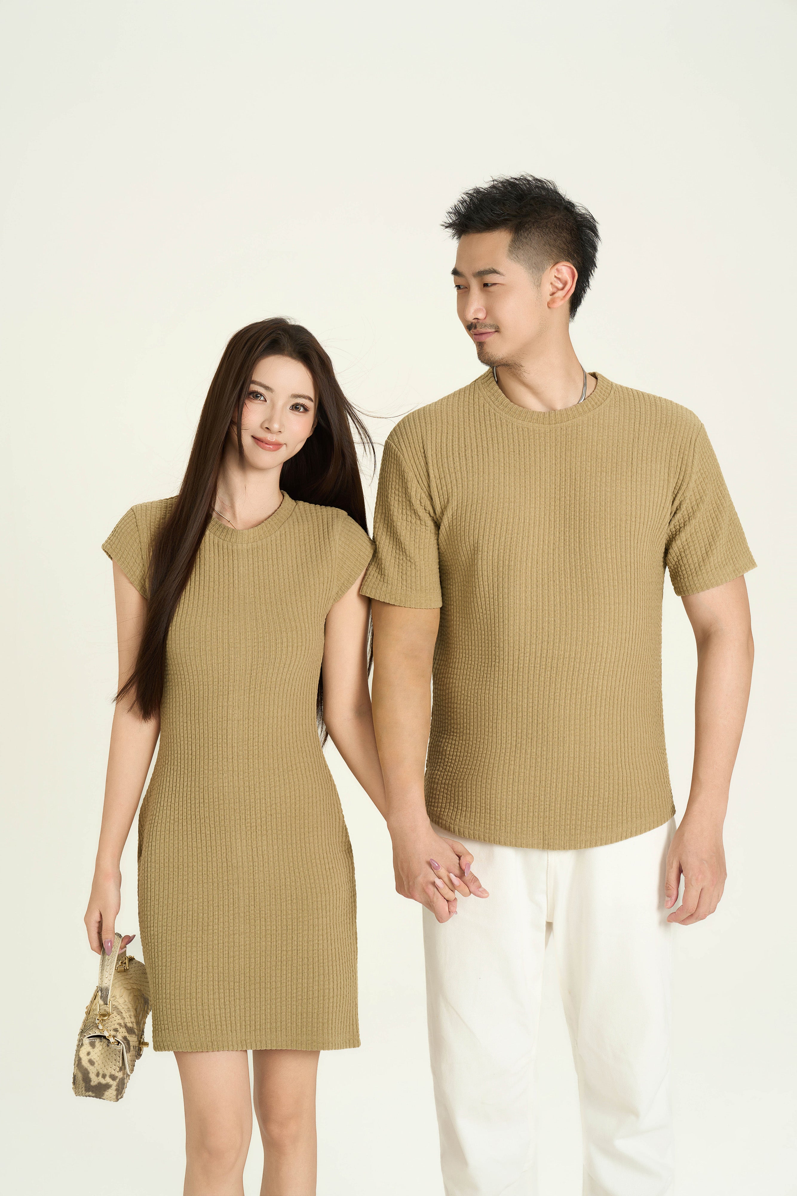 James Crew Neck T-Shirt