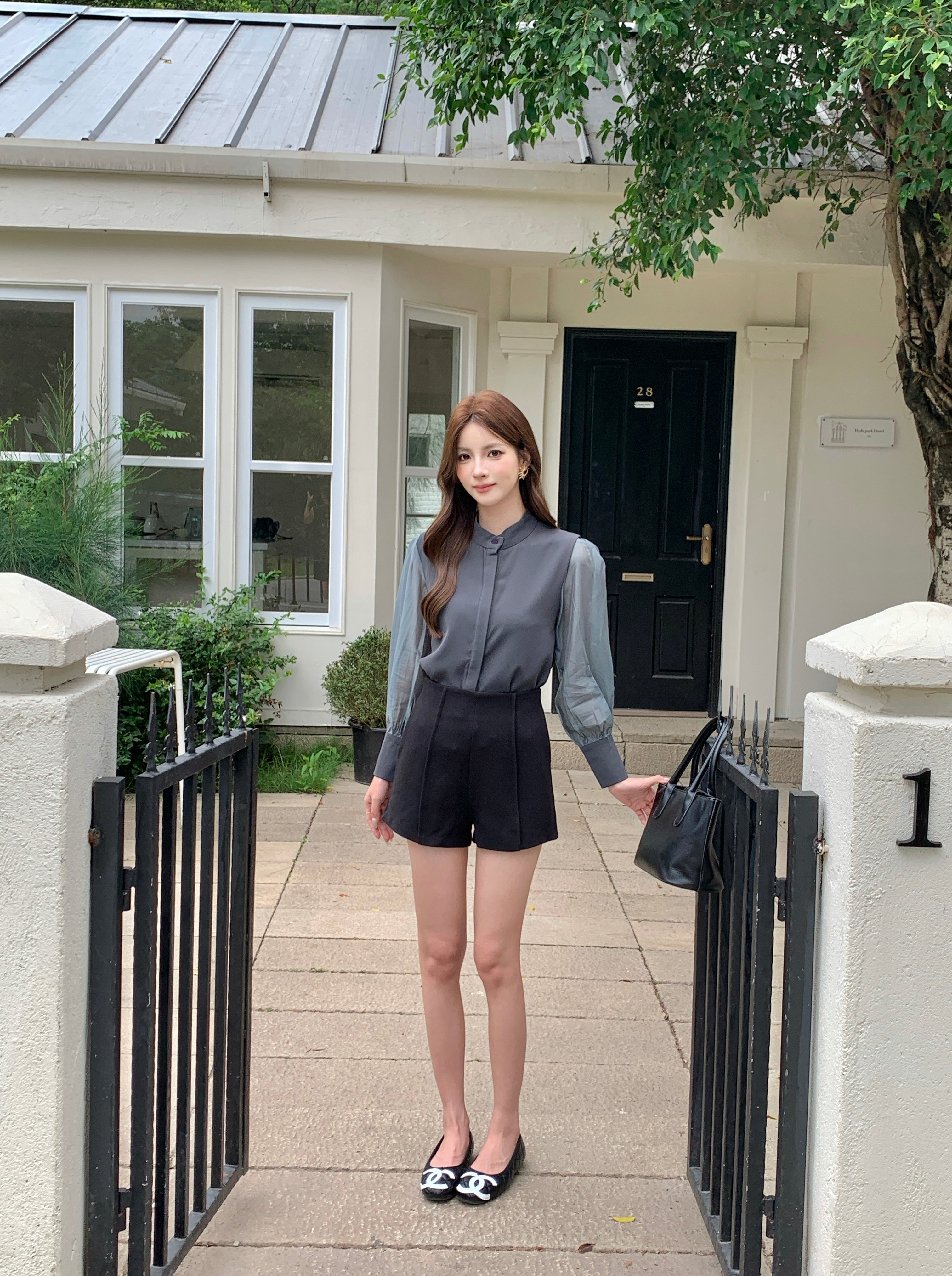 Reze Shorts