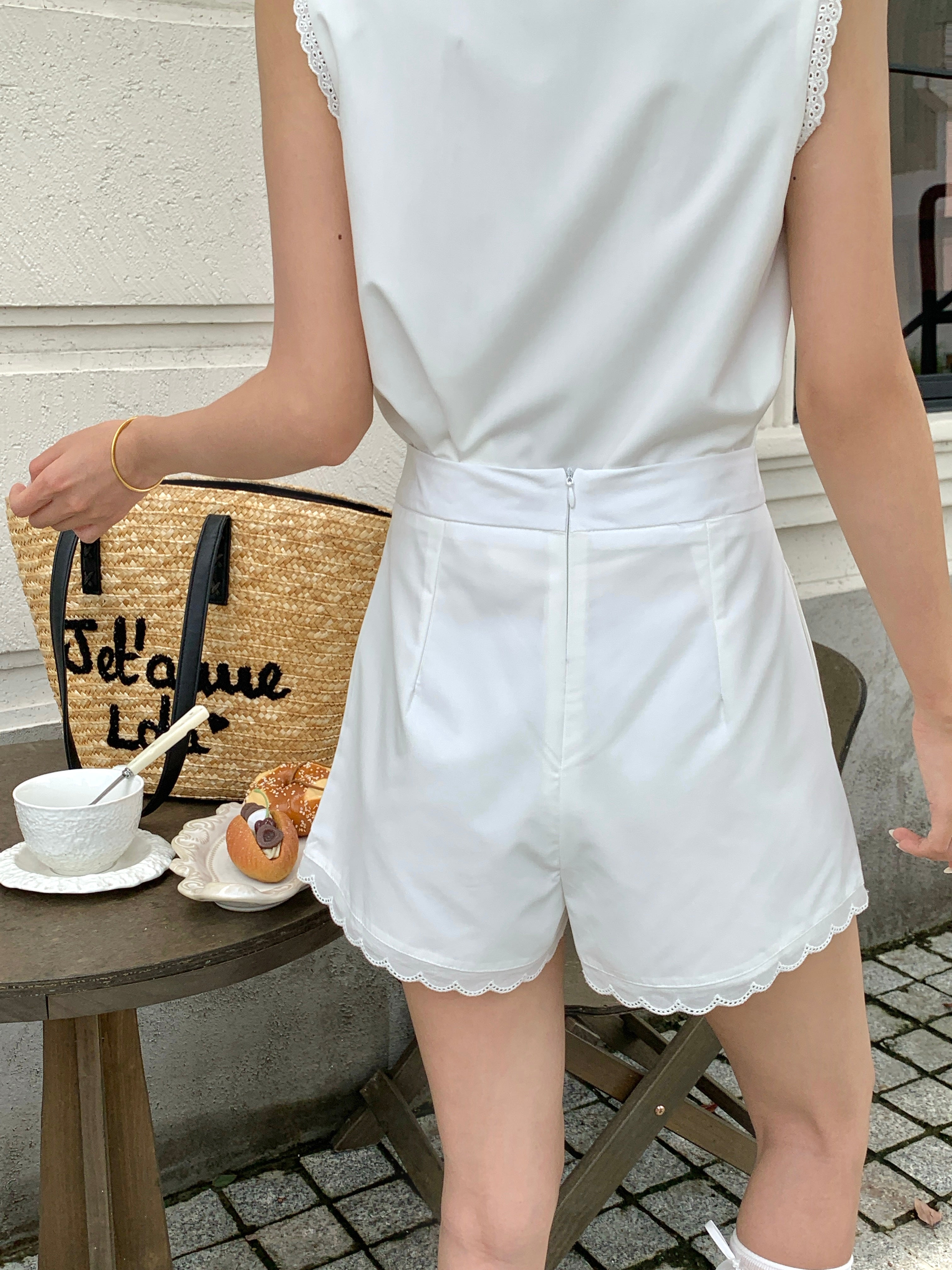 Valencia Shorts