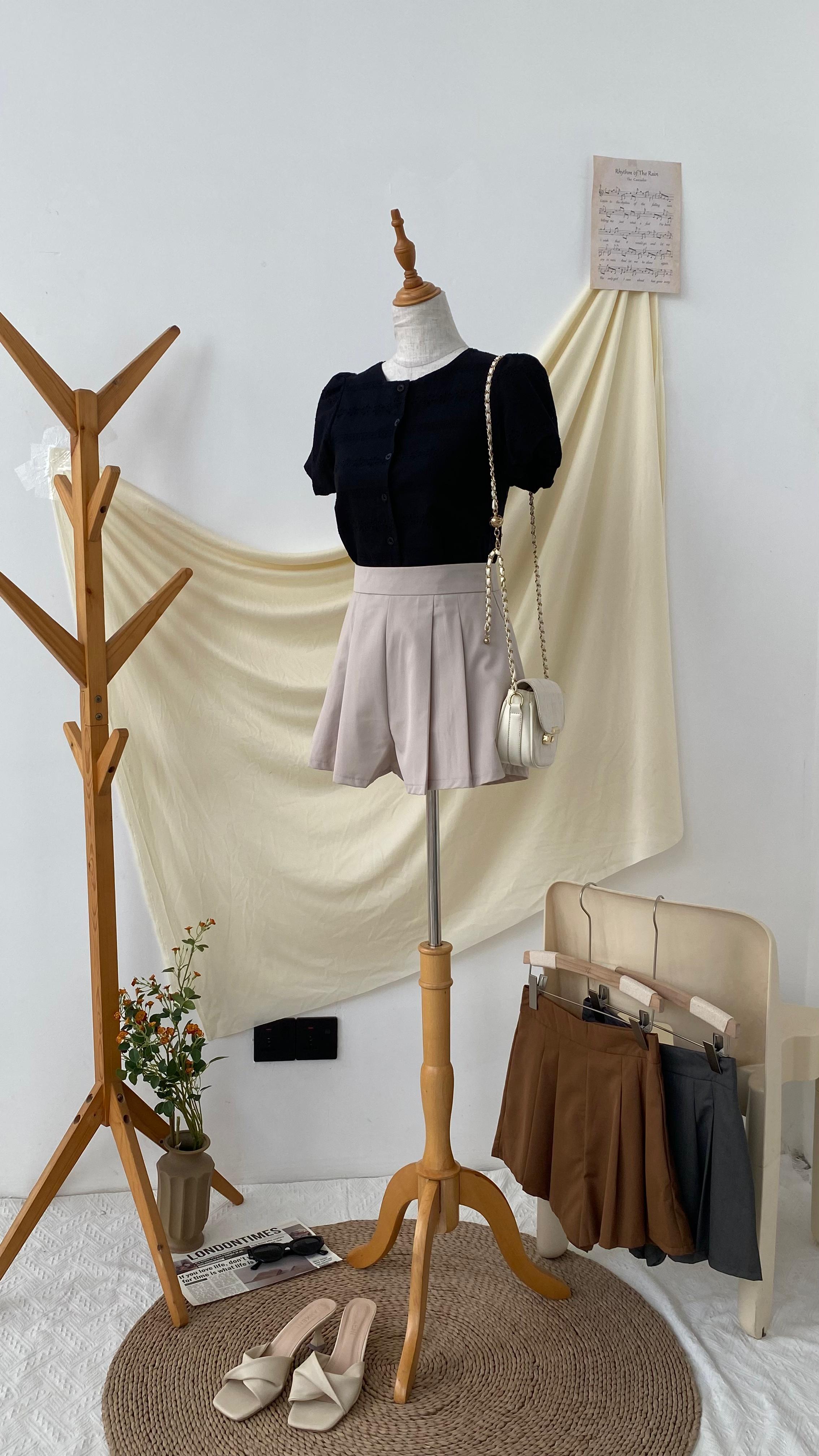 Aeris Shorts