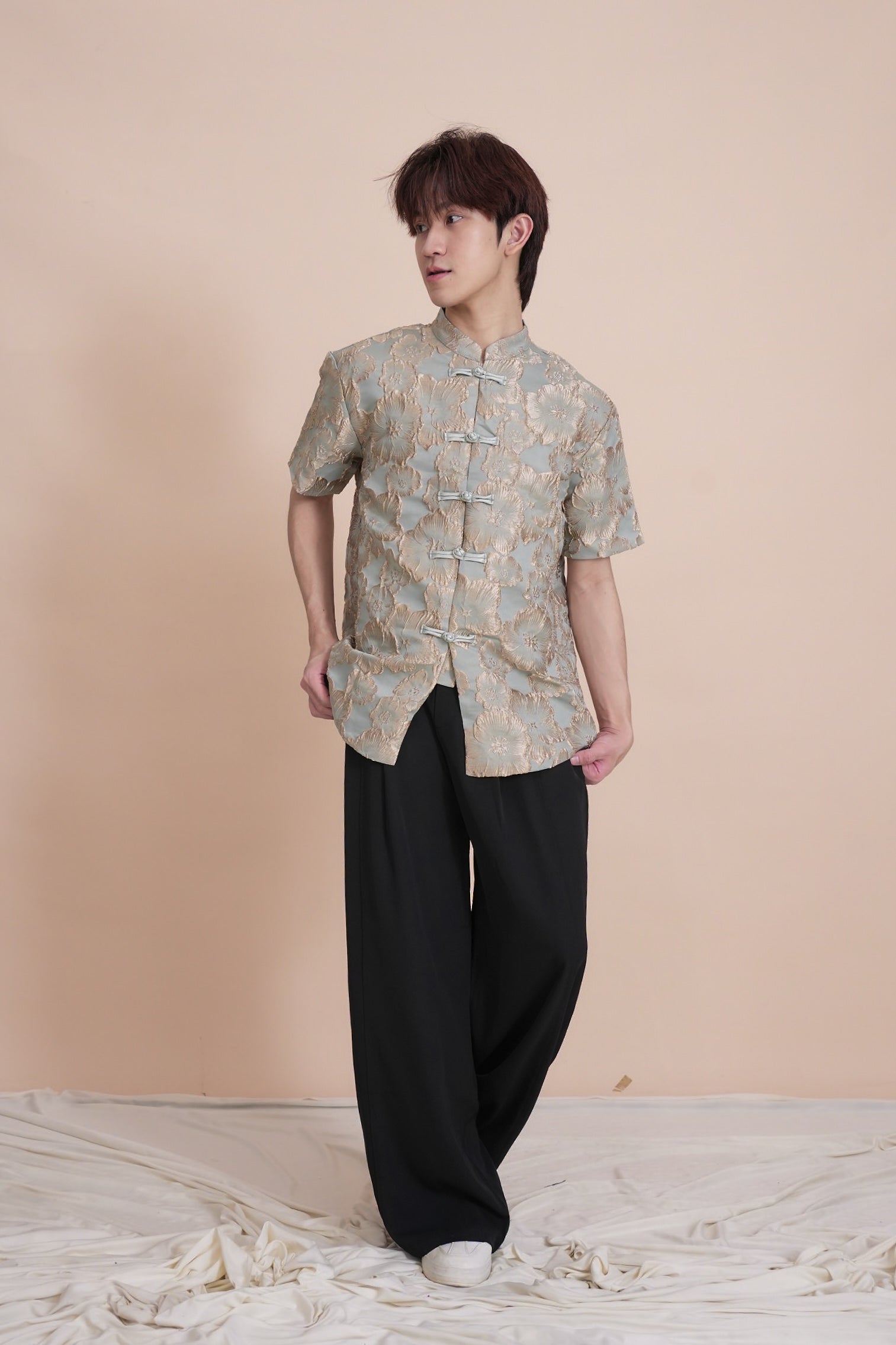 He He Cheongsam Shirt