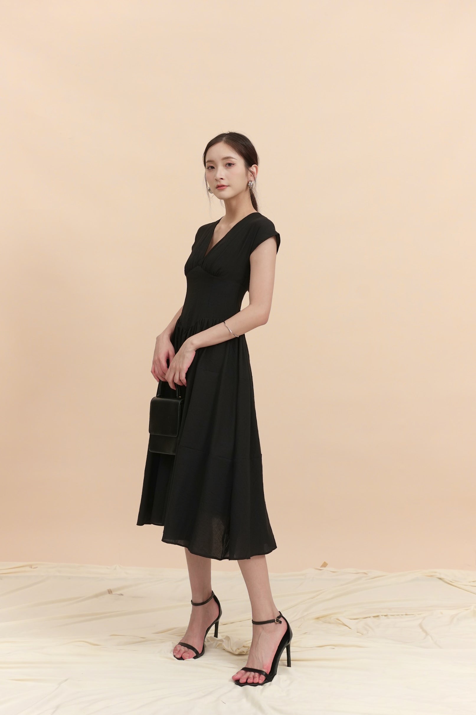 Yoer Dress