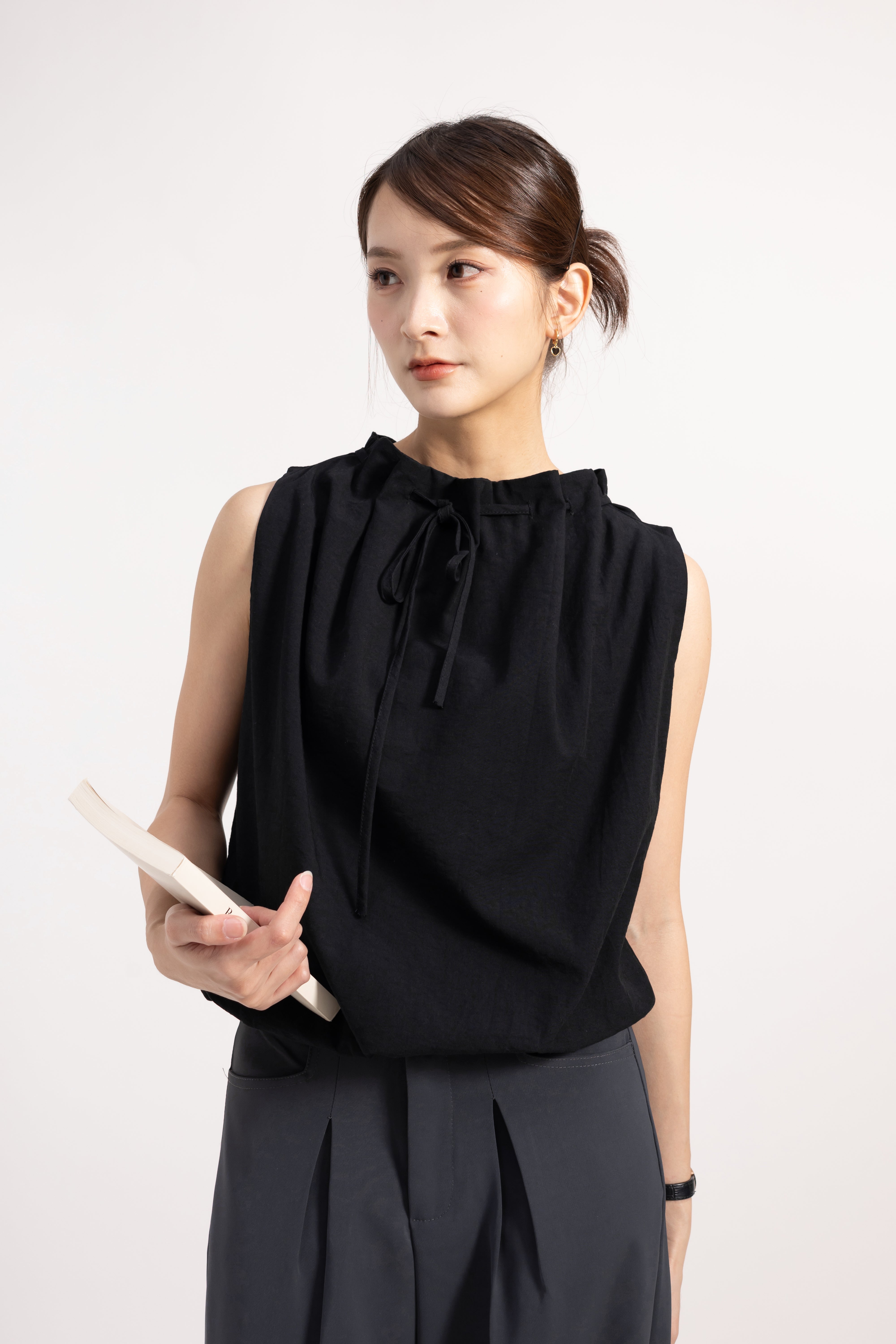 Lora Top