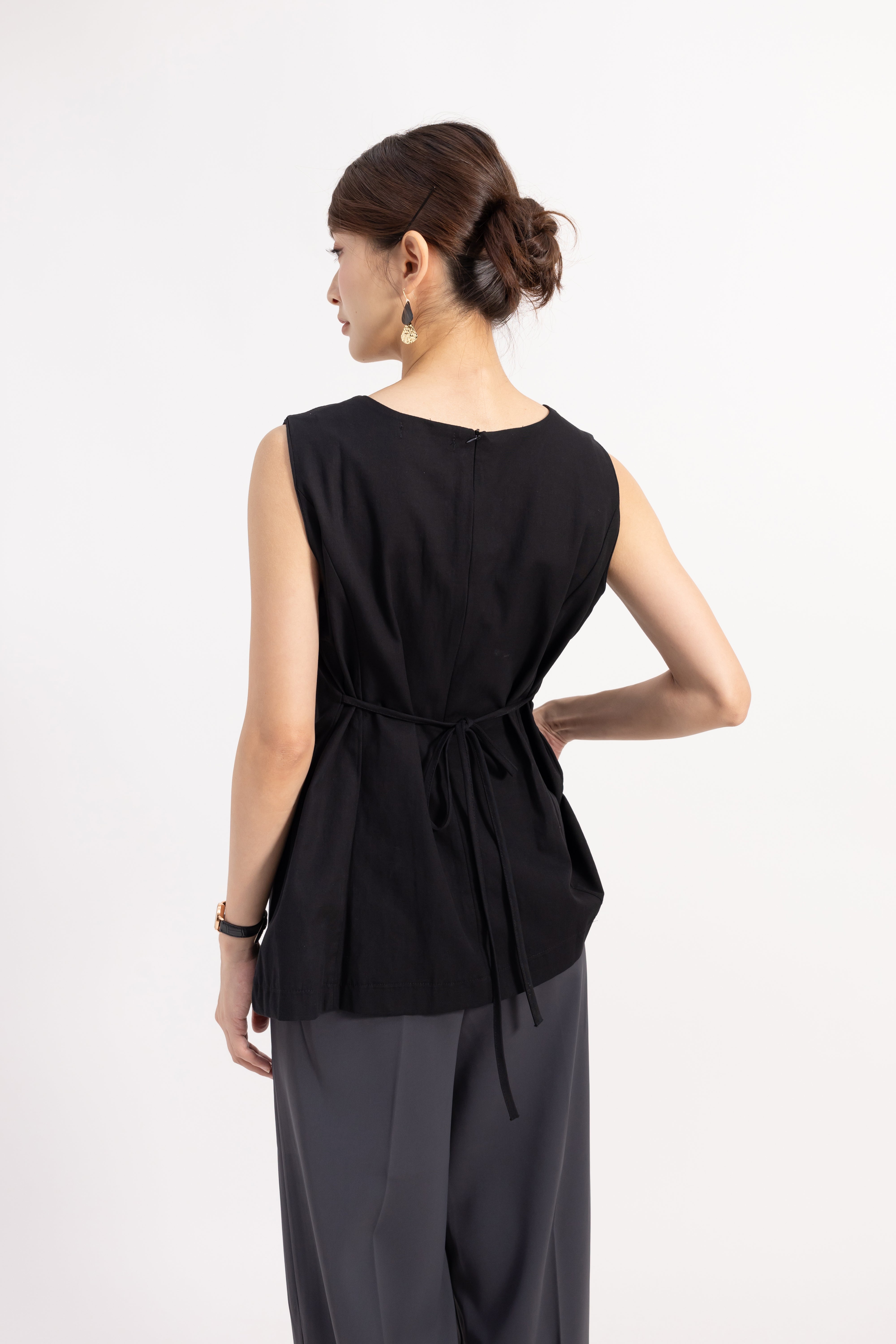 Mikasa Top