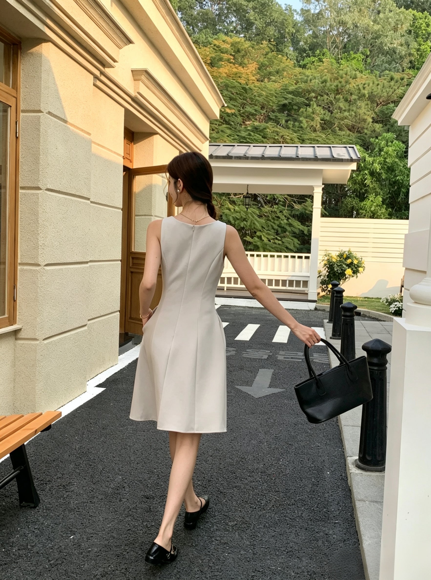 Lilia Dress