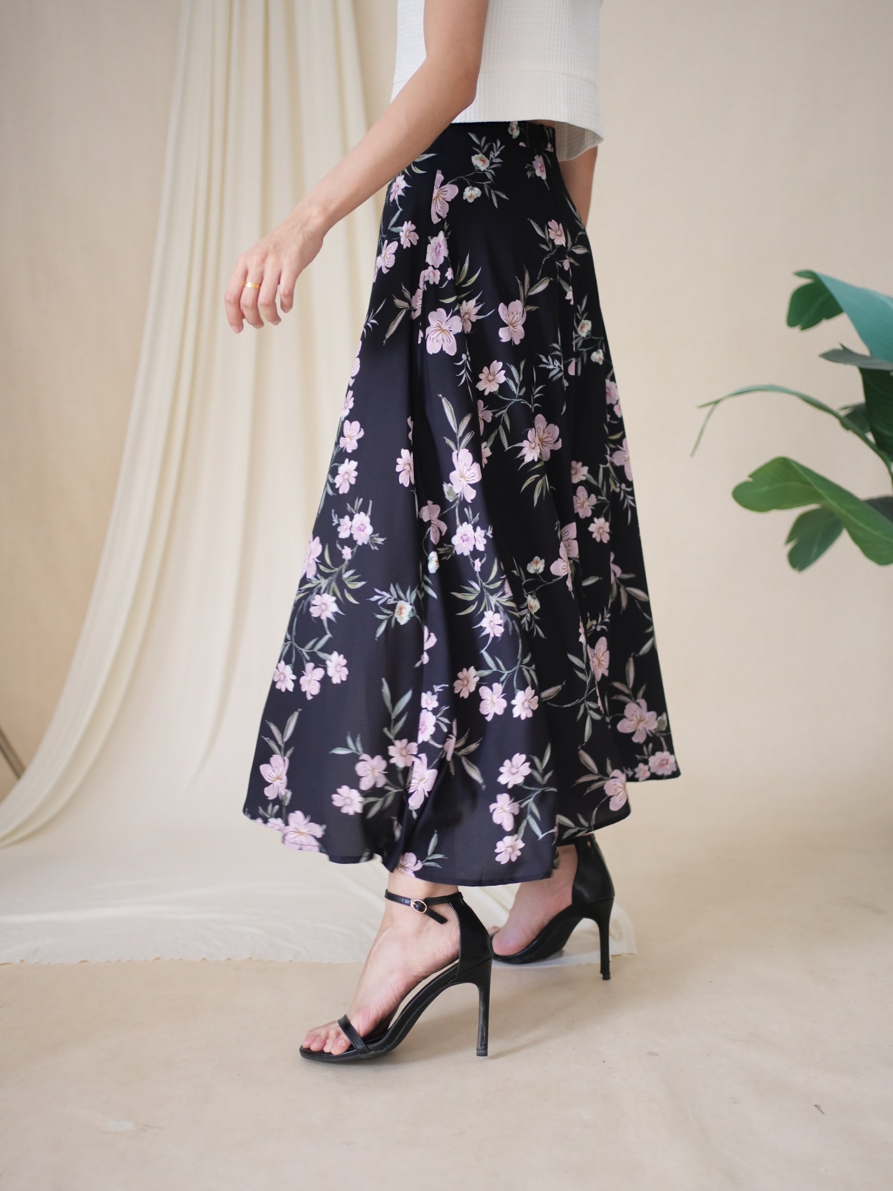 Ikura Skirt (Defect)