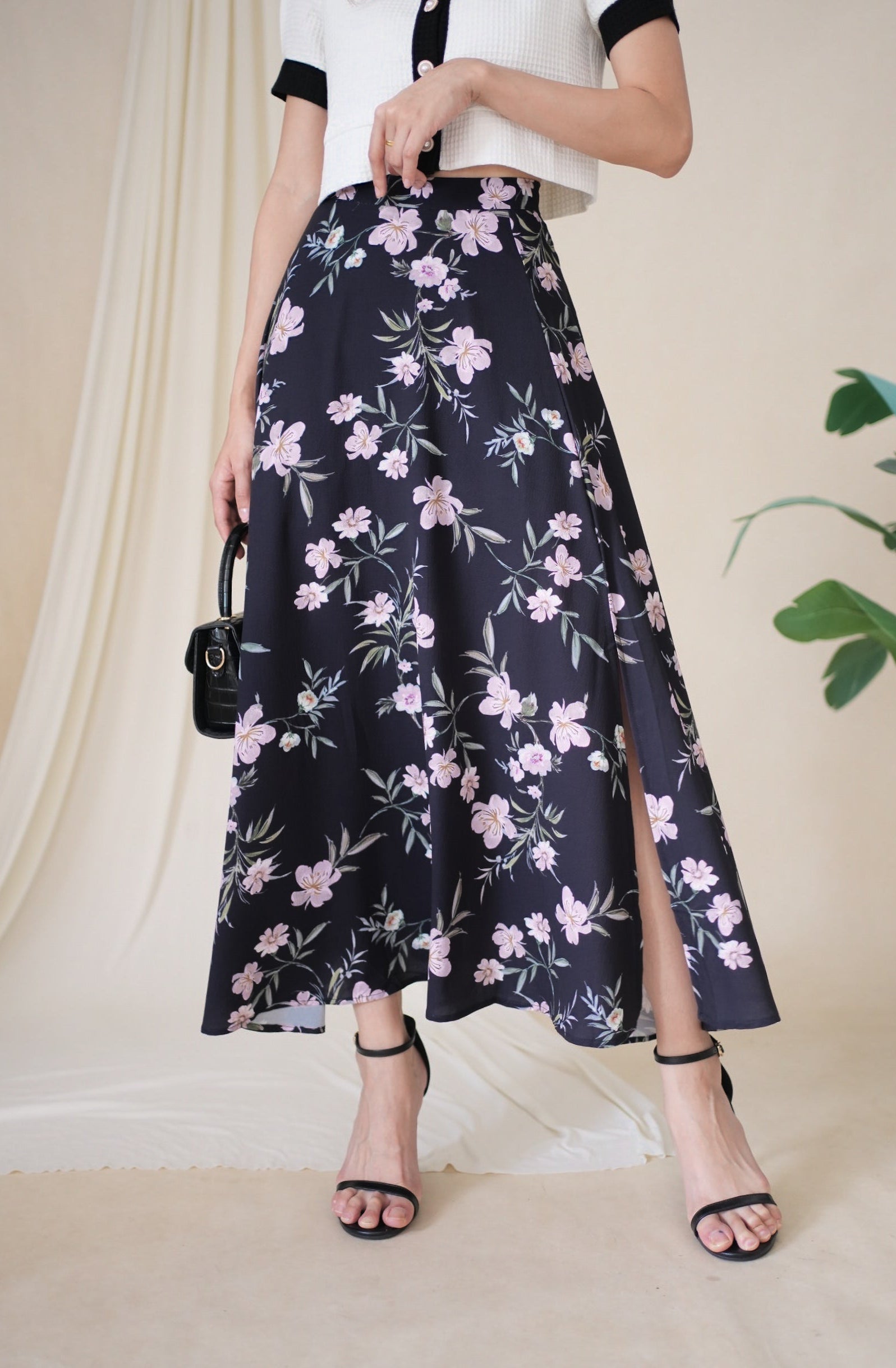 Ikura Skirt (Defect)