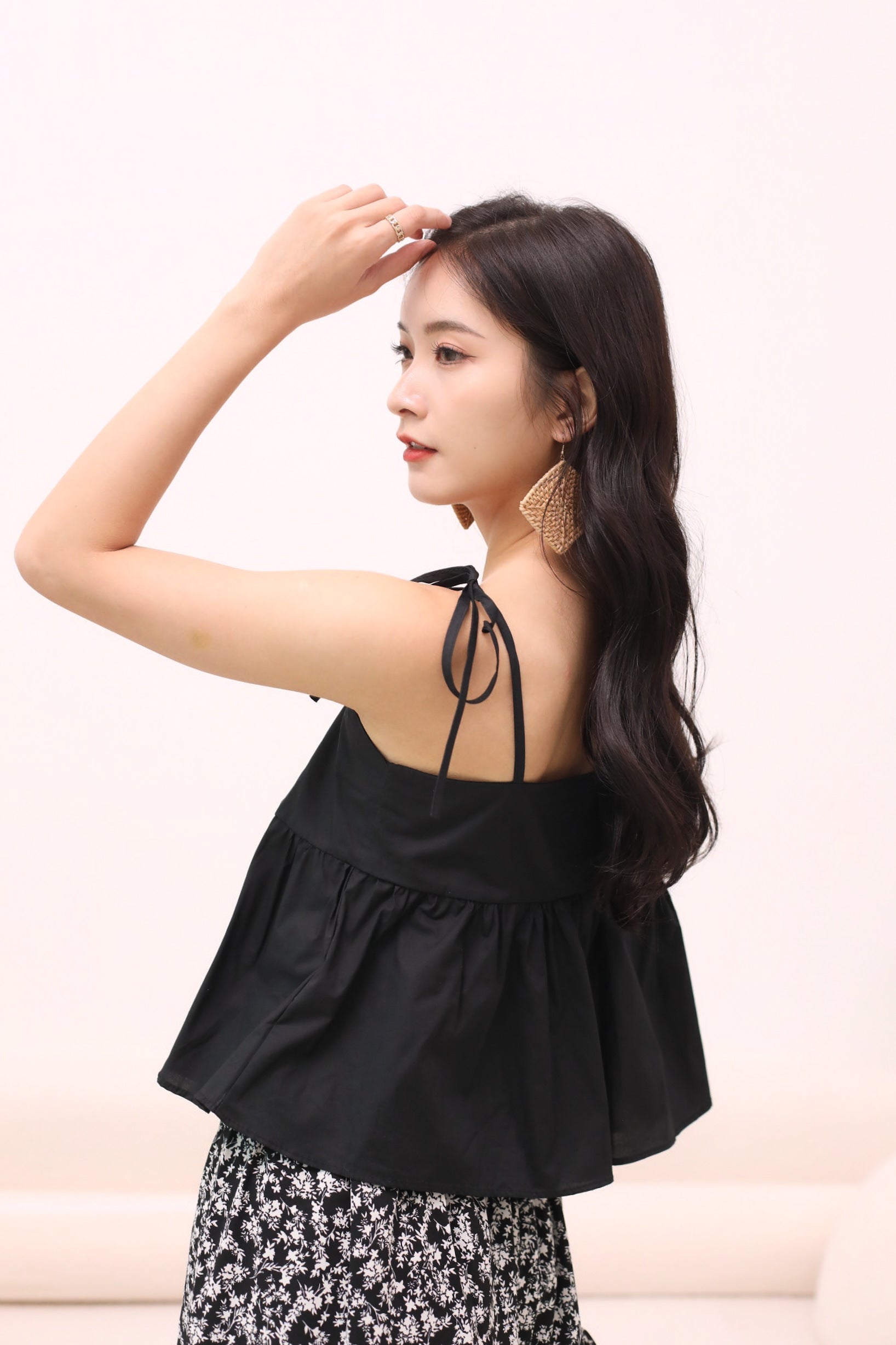 Yurin Camisole Top - Black