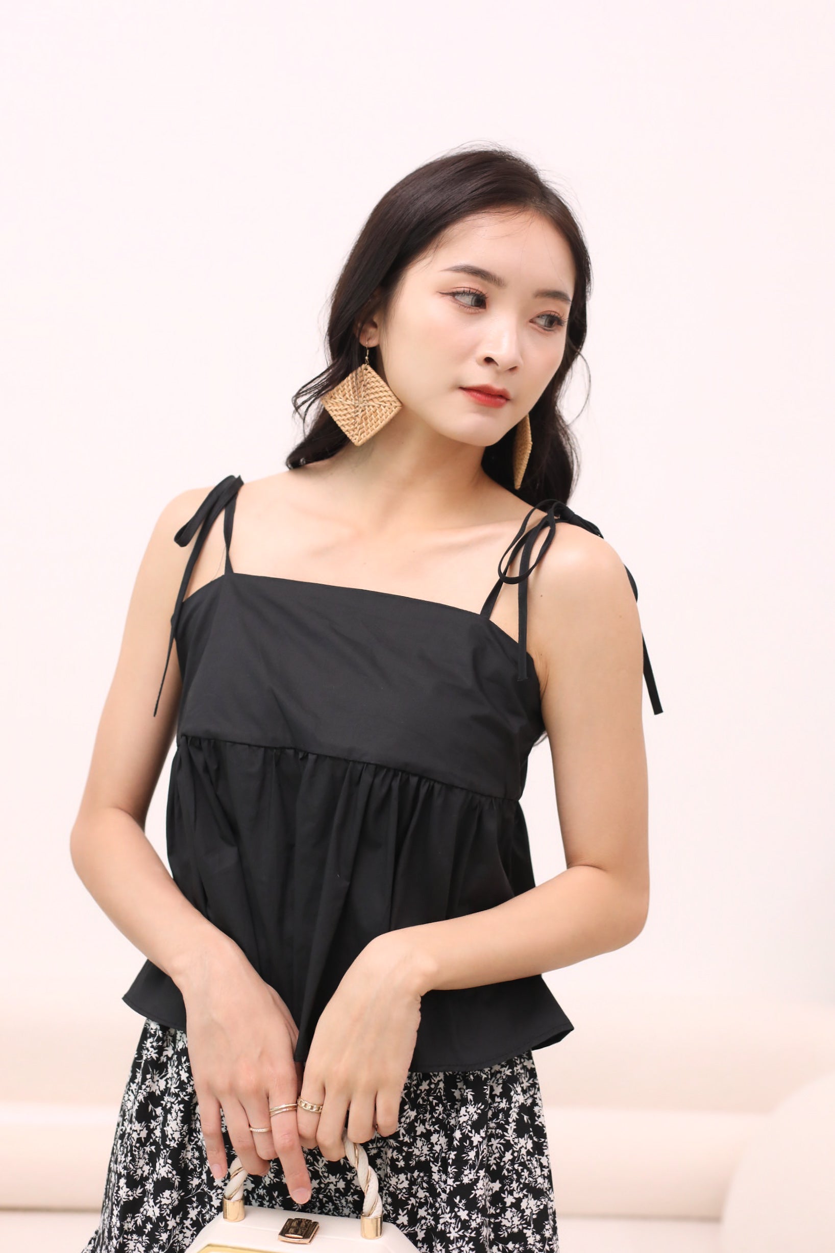 Yurin Camisole Top - Black