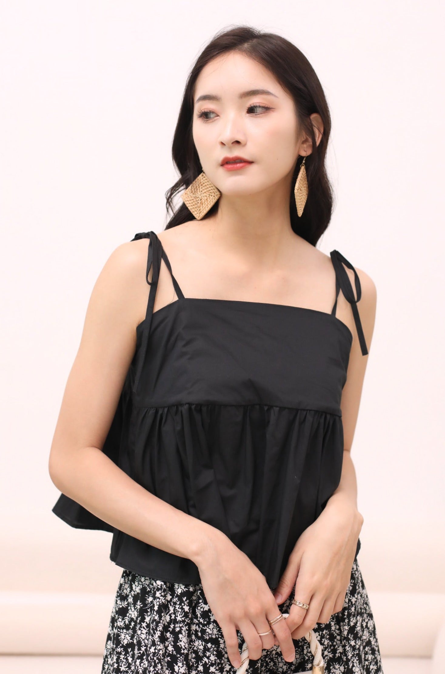 Yurin Camisole Top - Black