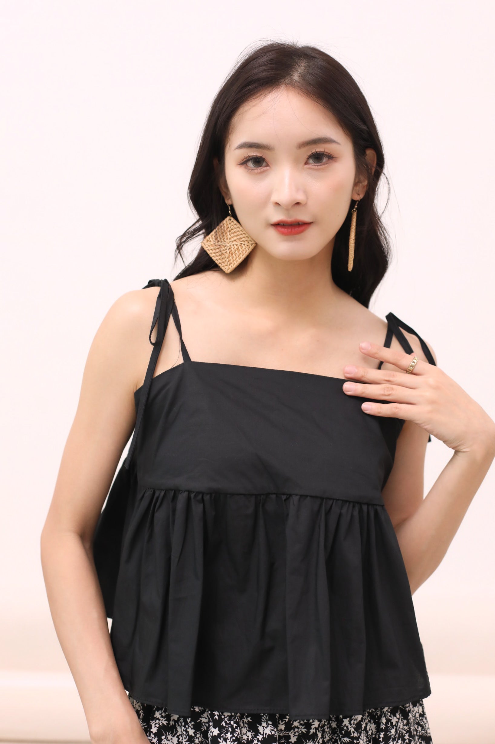 Yurin Camisole Top - Black