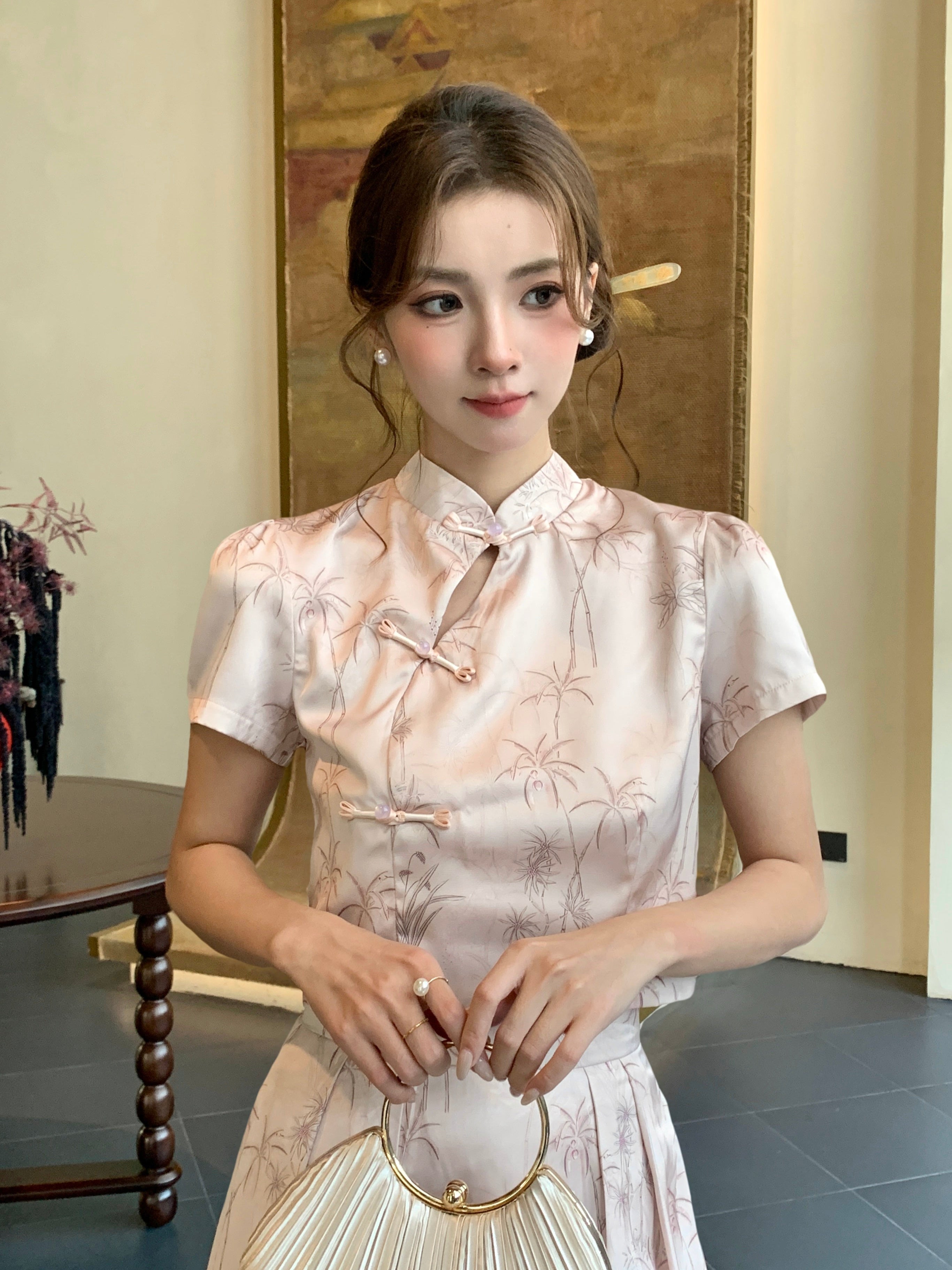 Qiu Hua Top