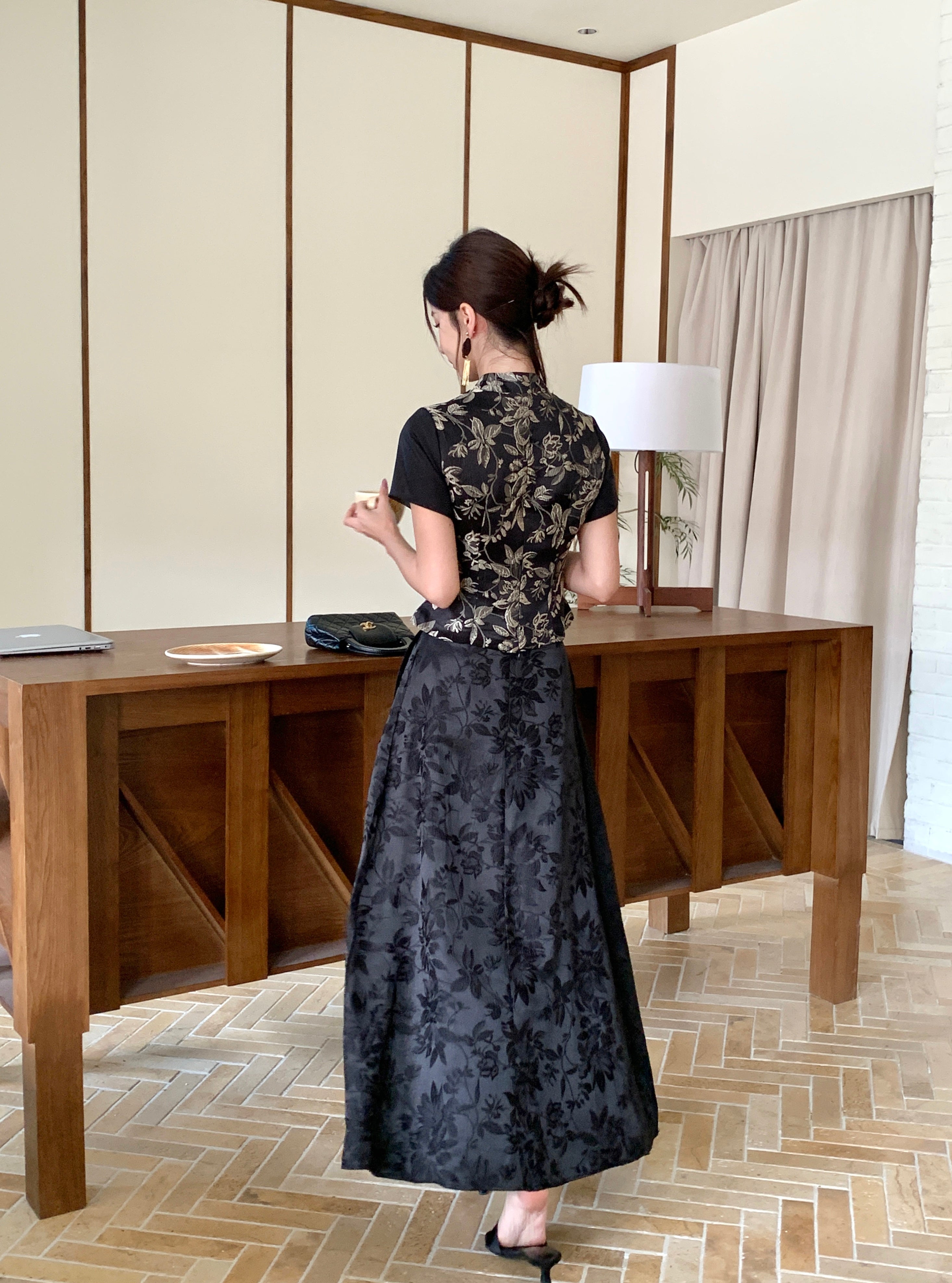 Mo Yin /Yan Lan Skirt