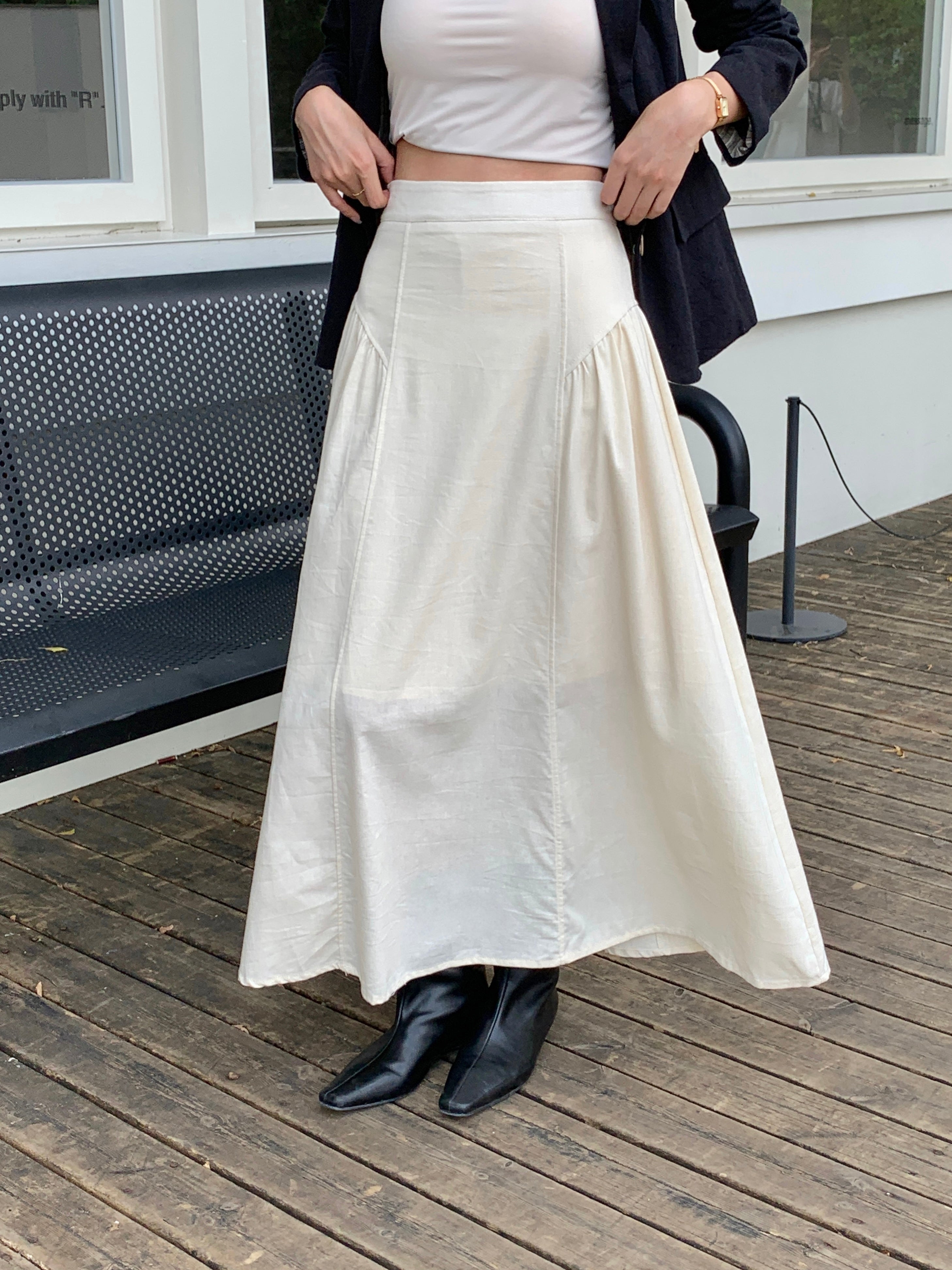 Ineffa Skirt