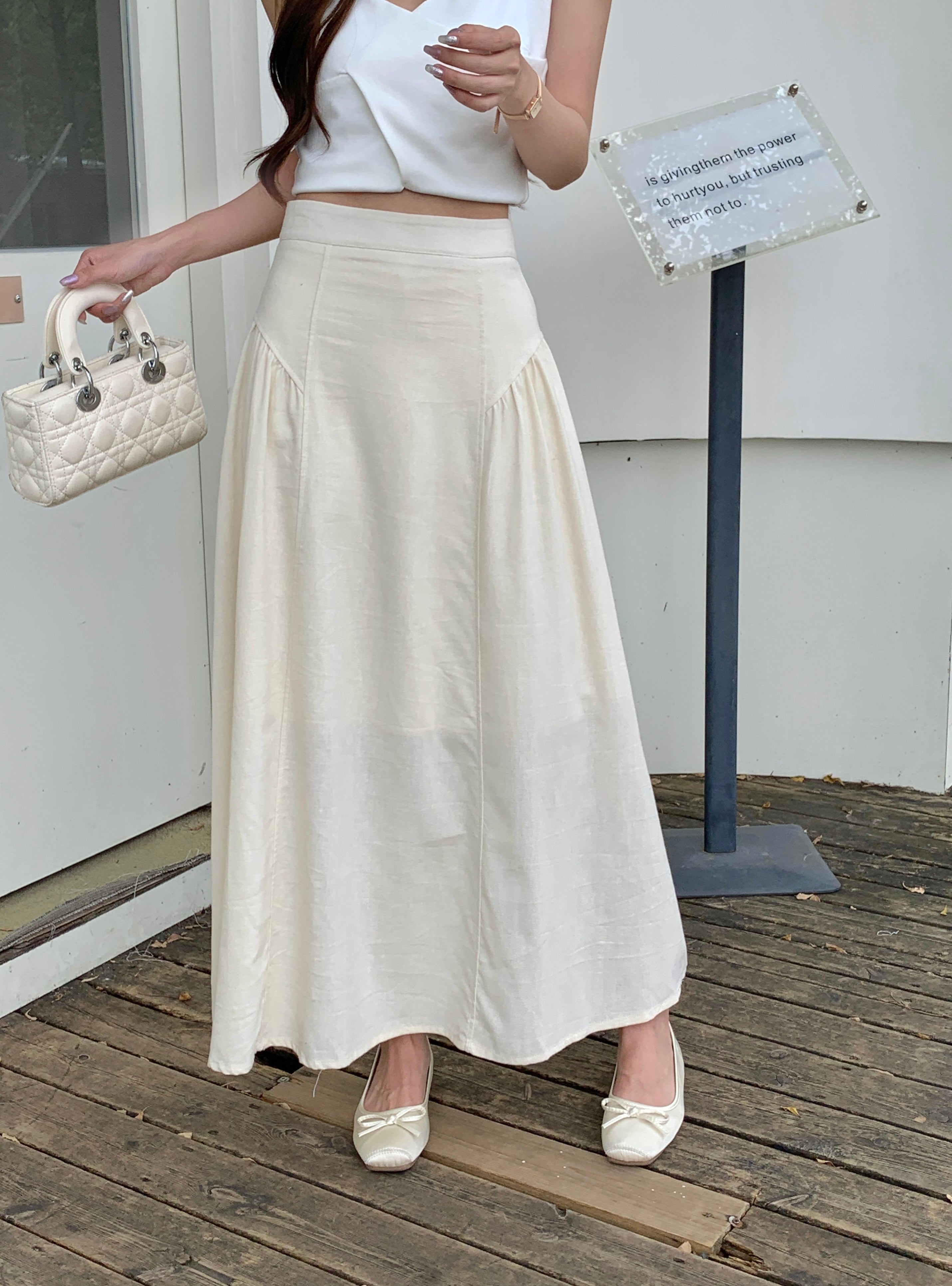 Ineffa Skirt