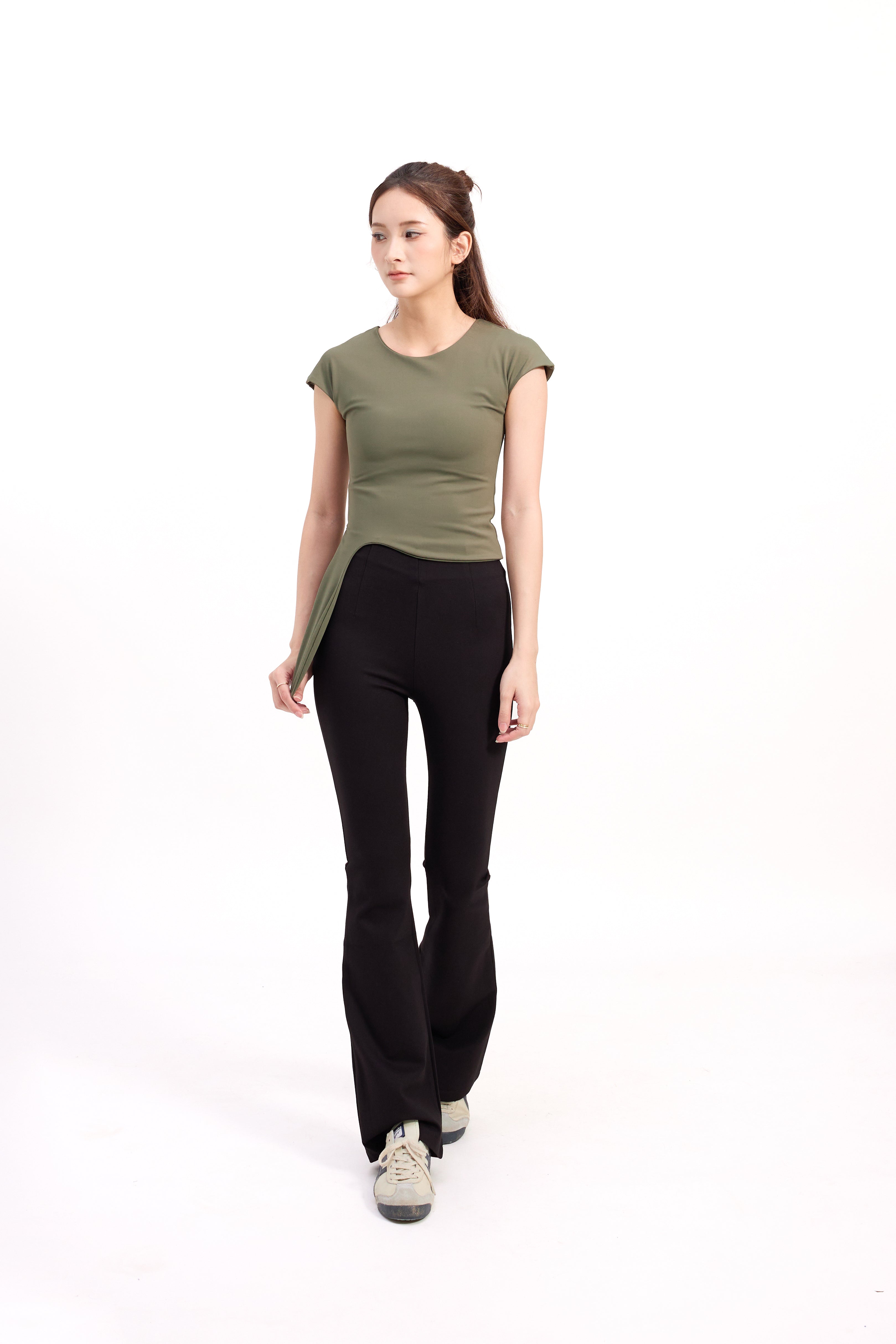 Cyra Top