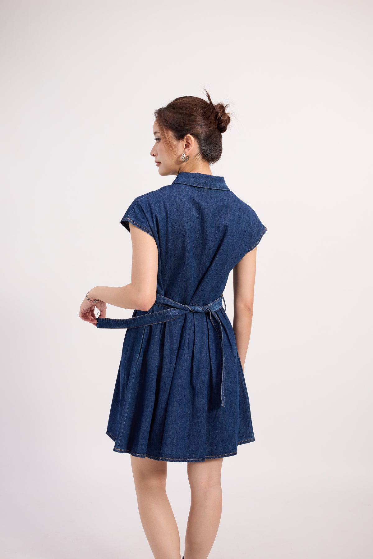 Axelia Dress