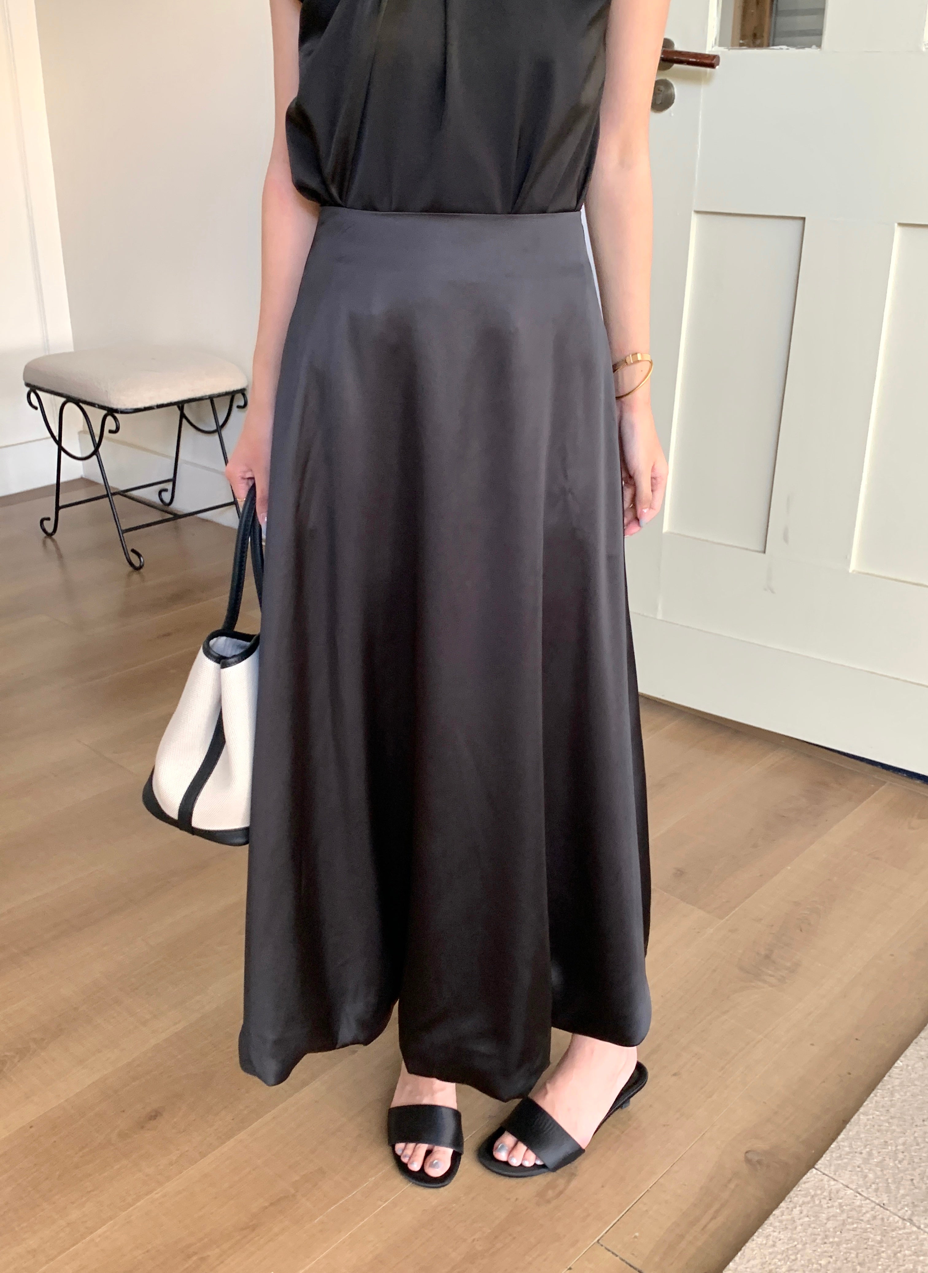 Tory Skirt