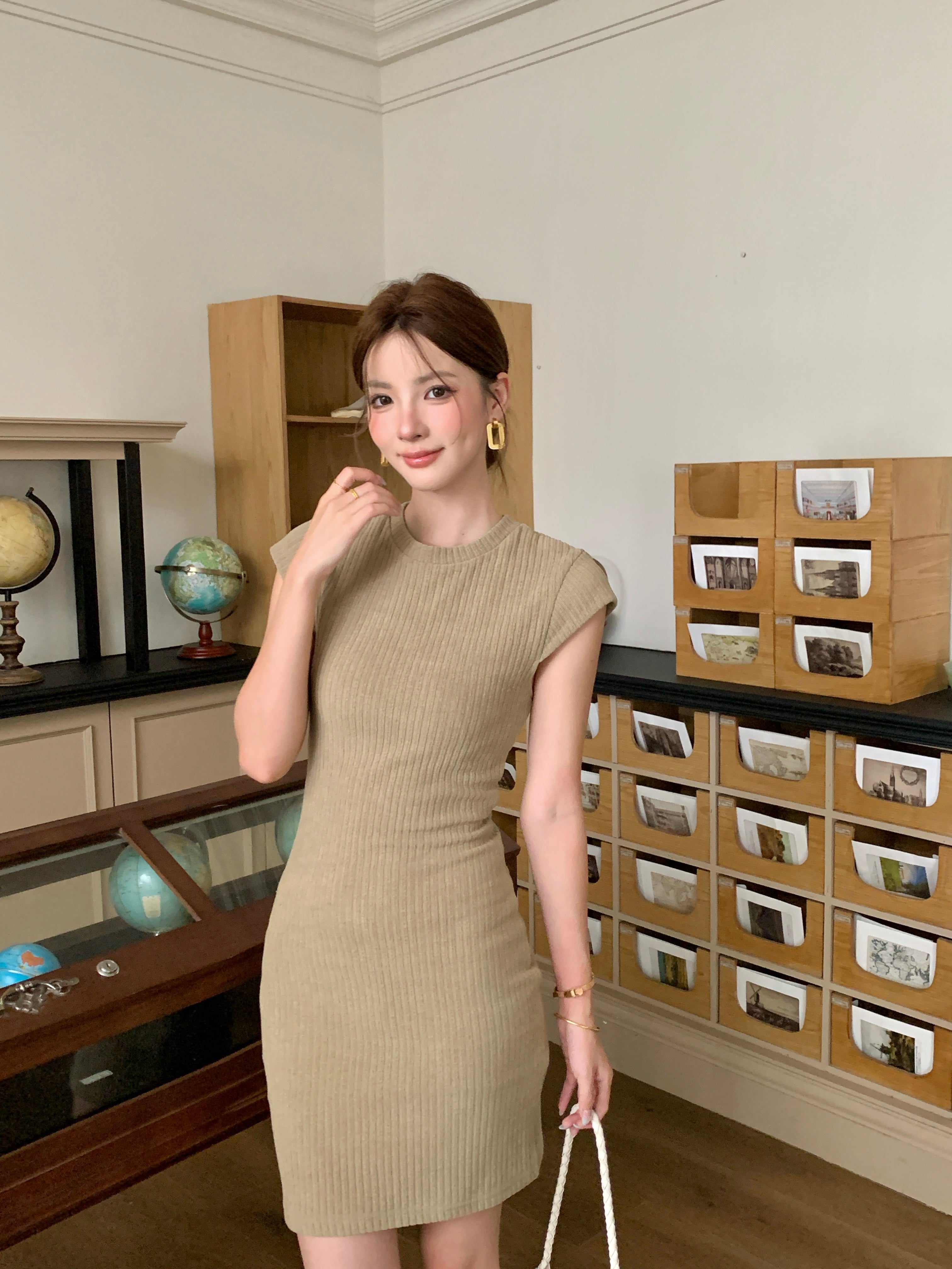 Makki Dress
