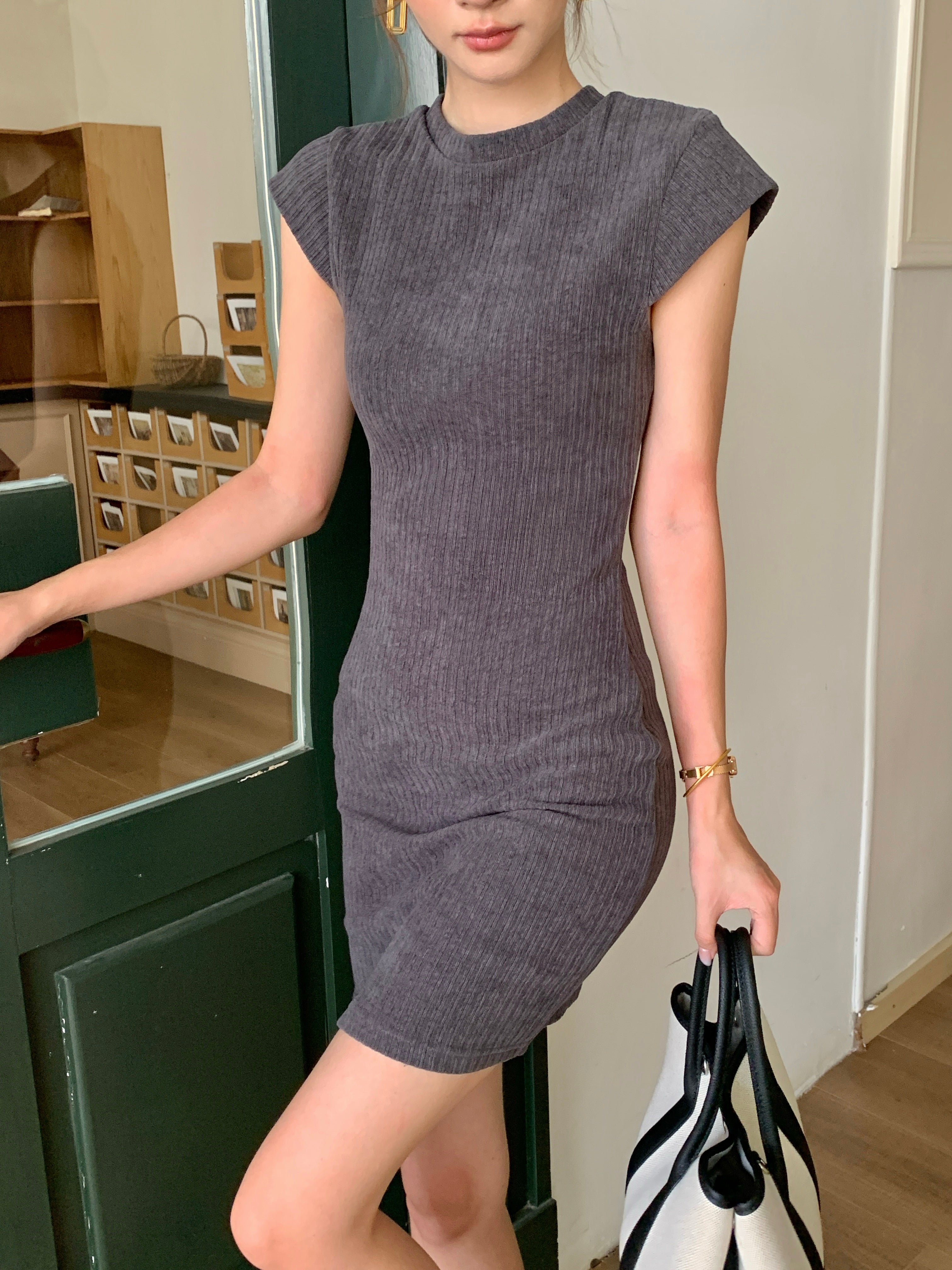 Makki Dress