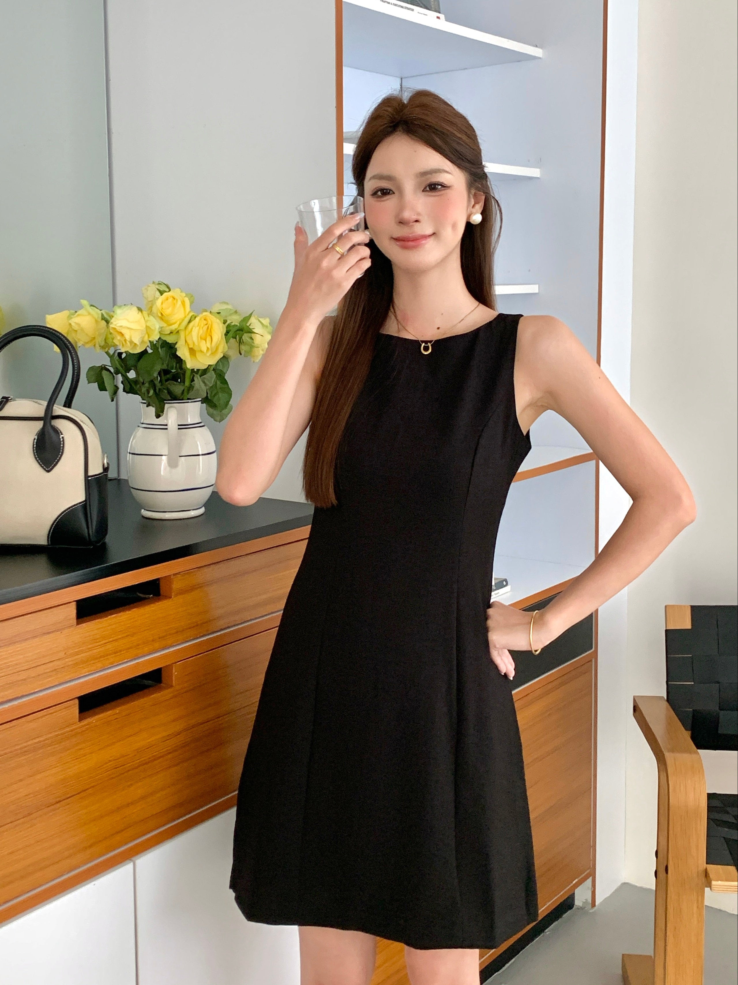Lyira Dress