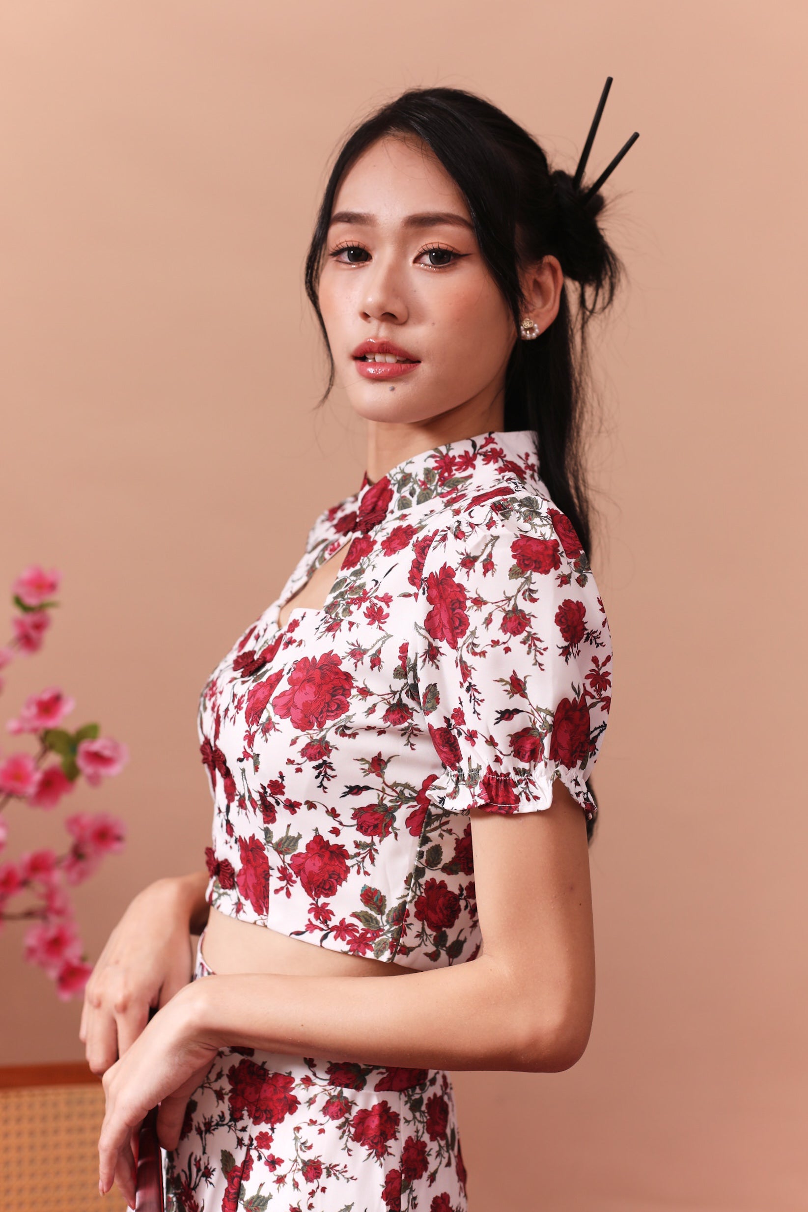 Mu Dan Cheongsam Top - White & Red