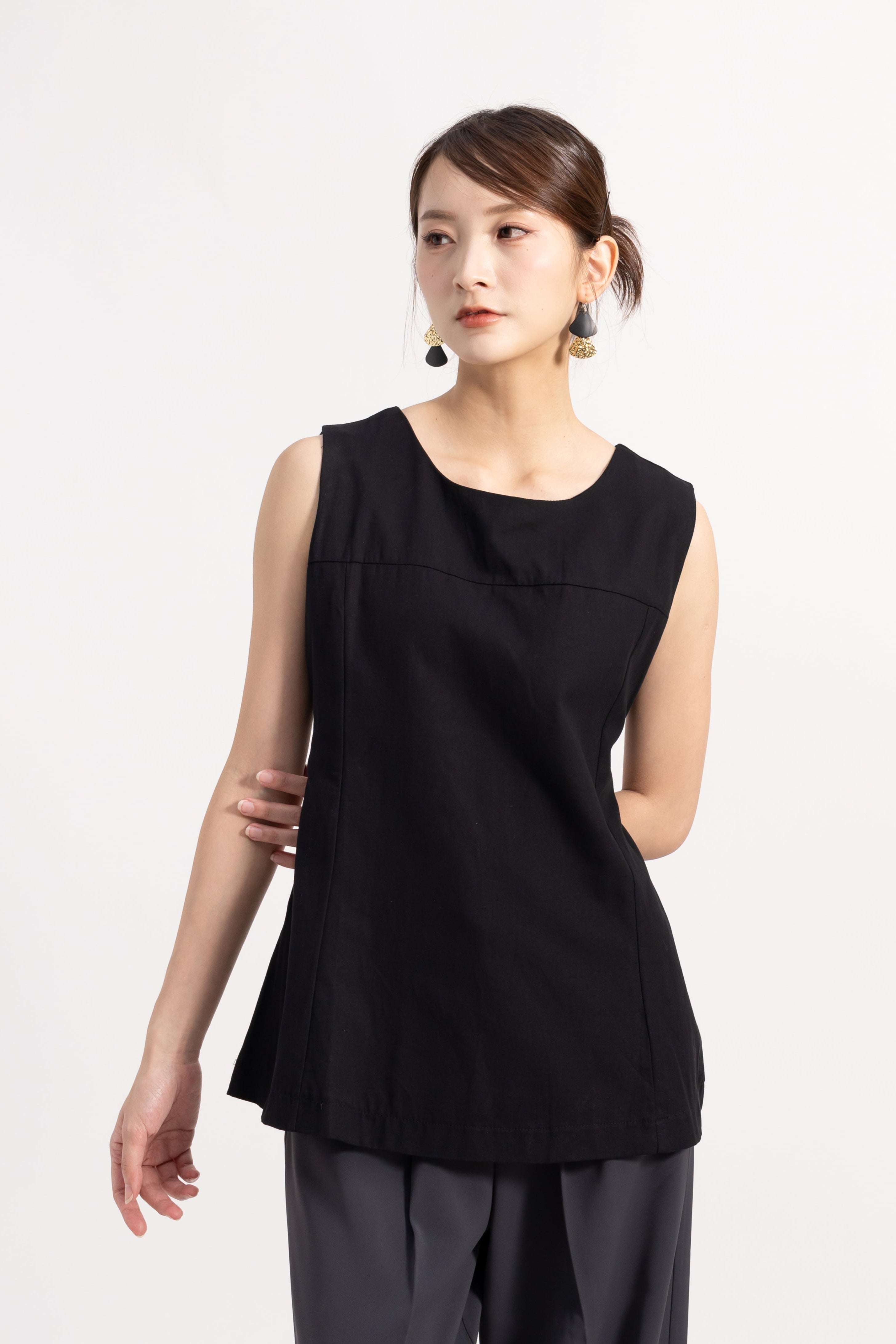 Mikasa Top