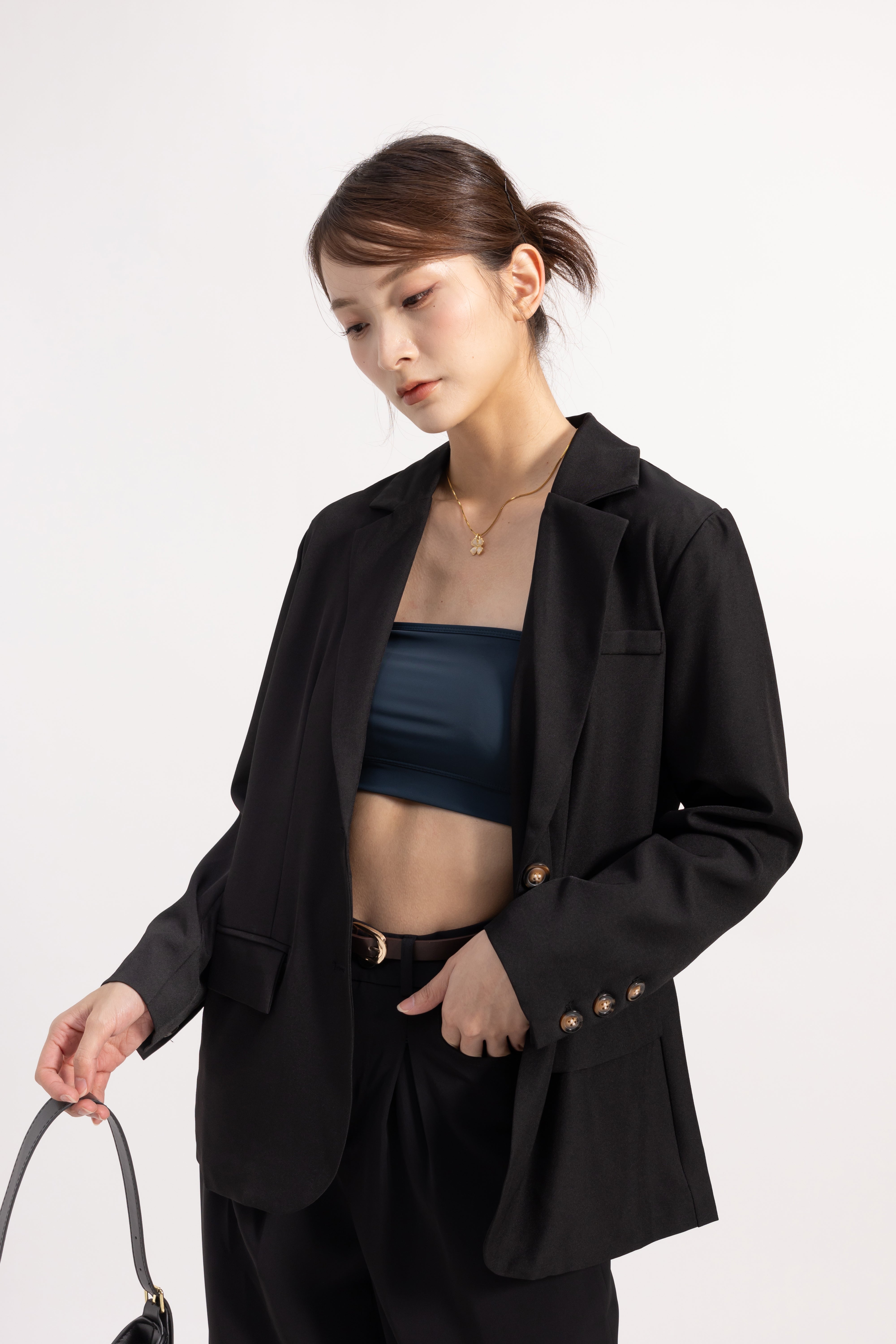 Anora Blazer